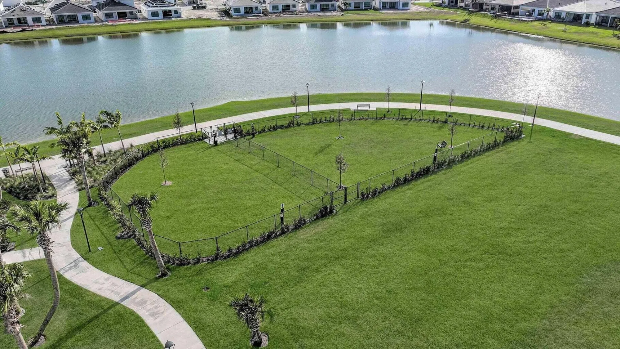 Property Slideshow image 44 of 49 | 5243 rivo alto cir, Westlake, FL, 33470