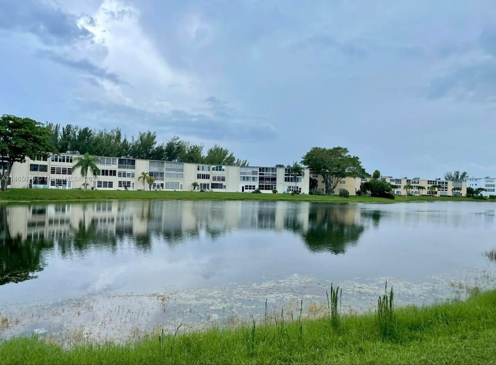 Property Slideshow image 11 of 13 | 308 wellington d, West Palm Beach, FL, 33417