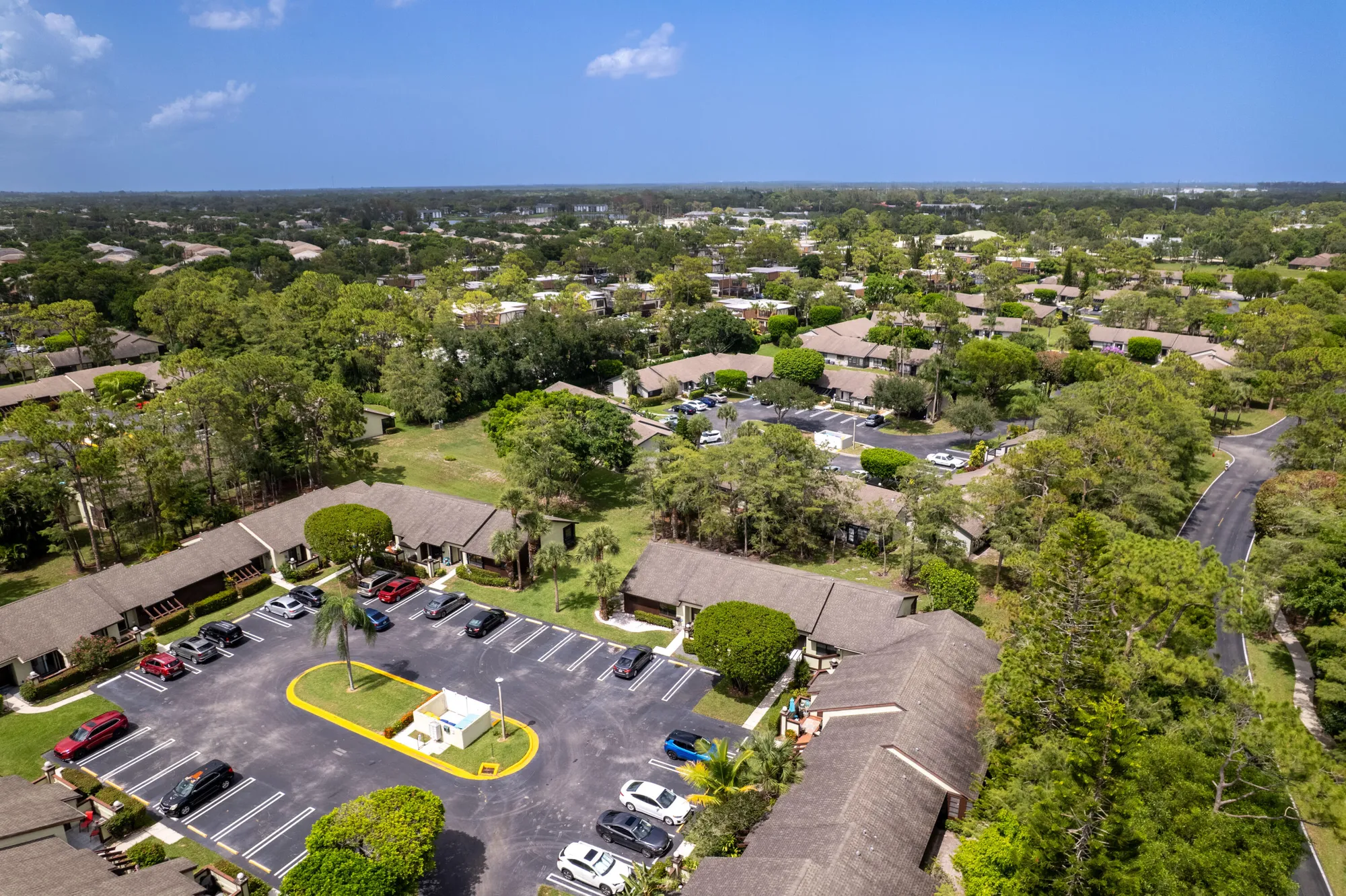 Property Slideshow image 37 of 37 | 319 elmira ct, Royal Palm Beach, FL, 33411