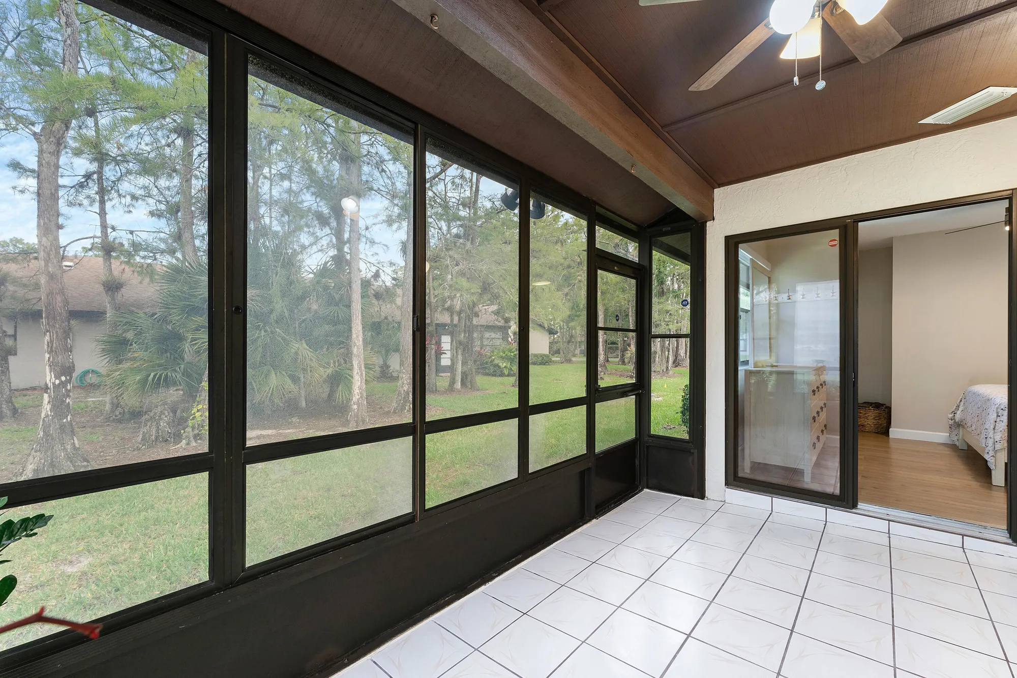 Property Slideshow image 26 of 37 | 319 elmira ct, Royal Palm Beach, FL, 33411