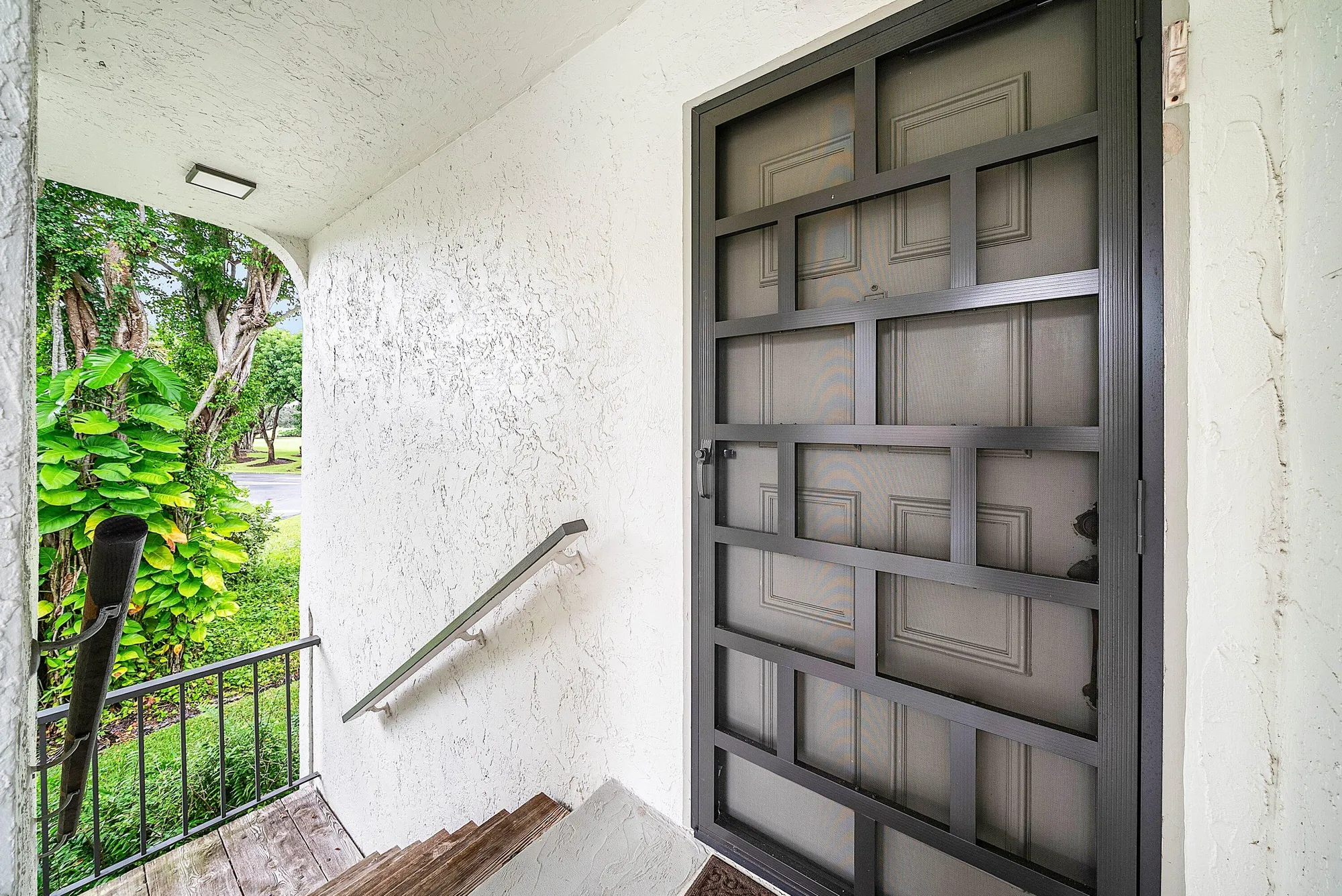 Property Slideshow image 27 of 35 | 5750 fairway park ct apt 201, Boynton Beach, FL, 33437