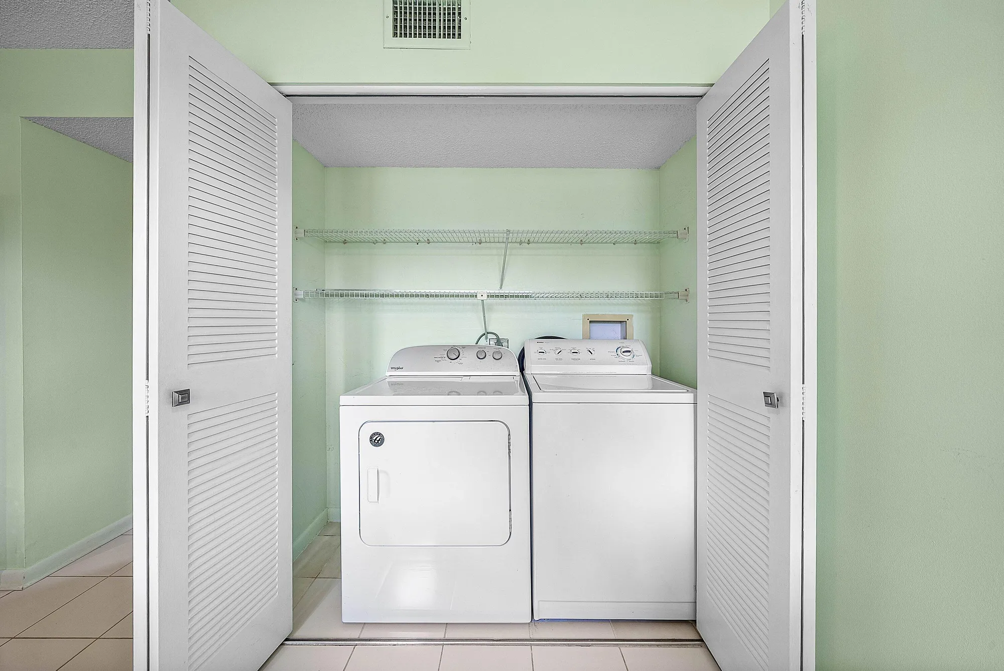 Property Slideshow image 24 of 35 | 5750 fairway park ct apt 201, Boynton Beach, FL, 33437