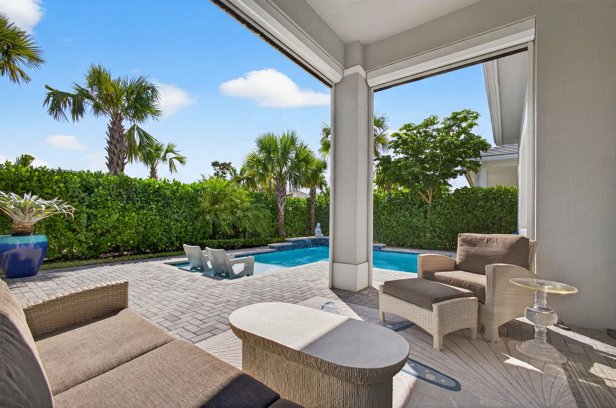 Property Slideshow image 46 of 88 | 10050 regency way, Palm Beach Gardens, FL, 33412