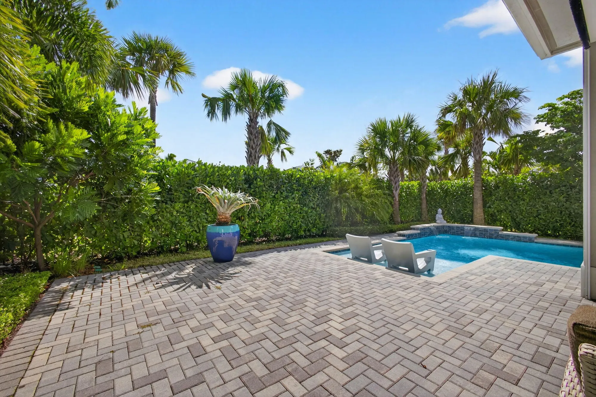 Property Slideshow image 54 of 88 | 10050 regency way, Palm Beach Gardens, FL, 33412