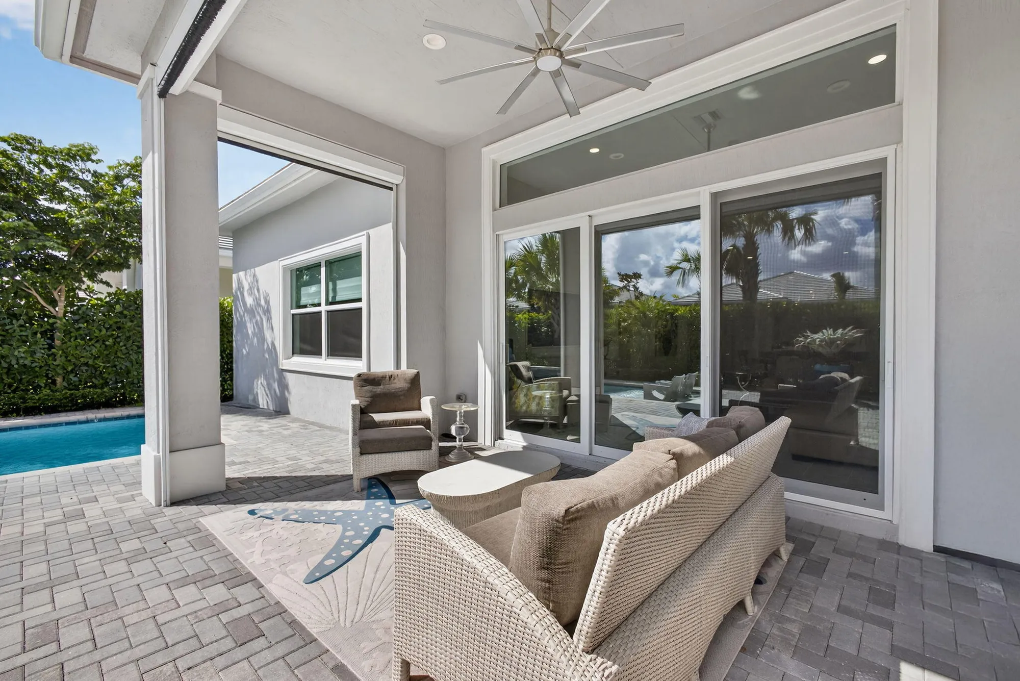 Property Slideshow image 53 of 88 | 10050 regency way, Palm Beach Gardens, FL, 33412