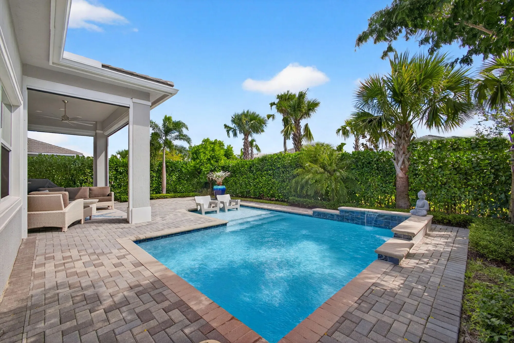 Property Slideshow image 57 of 88 | 10050 regency way, Palm Beach Gardens, FL, 33412