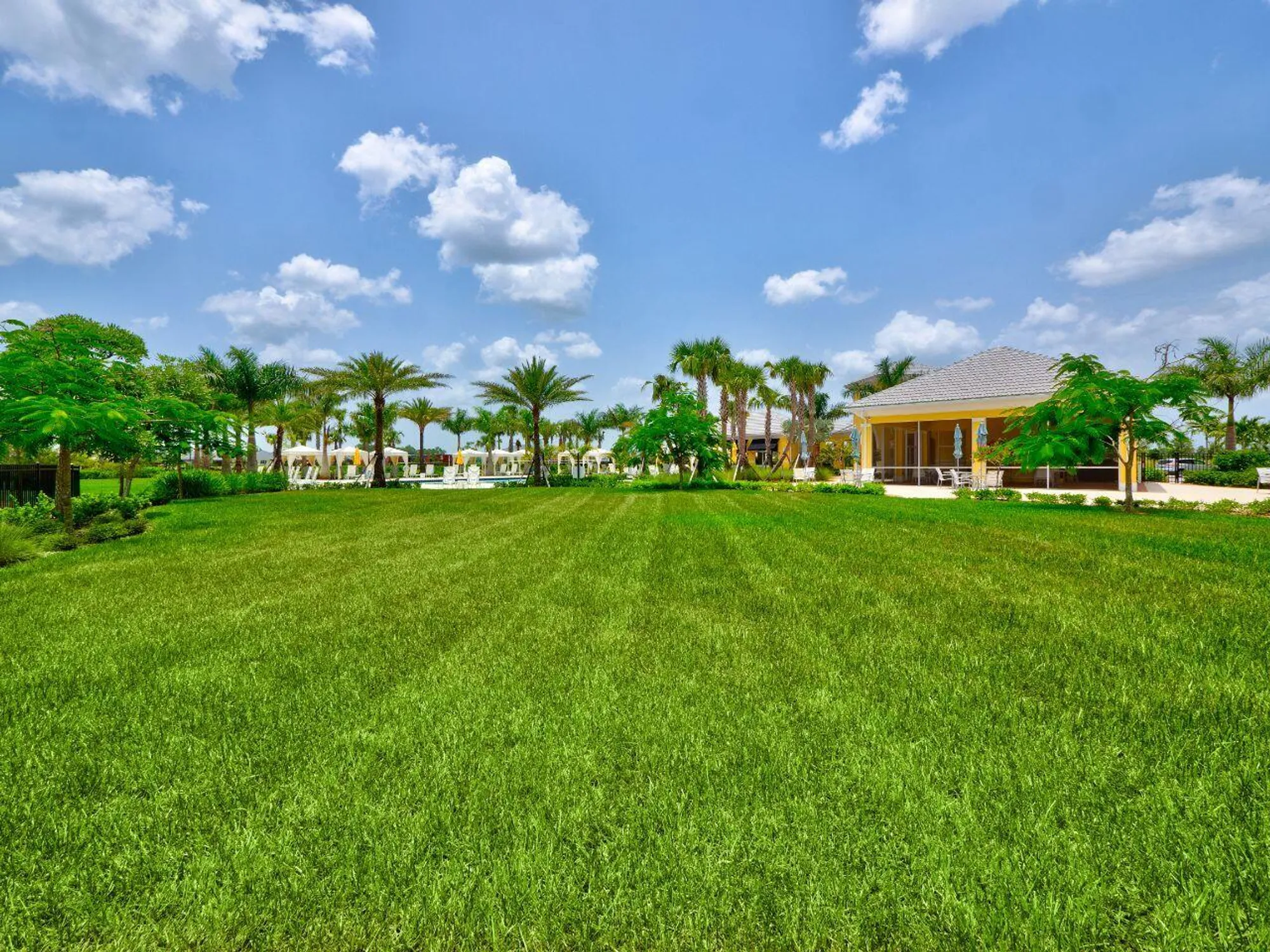 Property Slideshow image 33 of 131 | 11249 sw winding lakes cir, Port Saint Lucie, FL, 34987