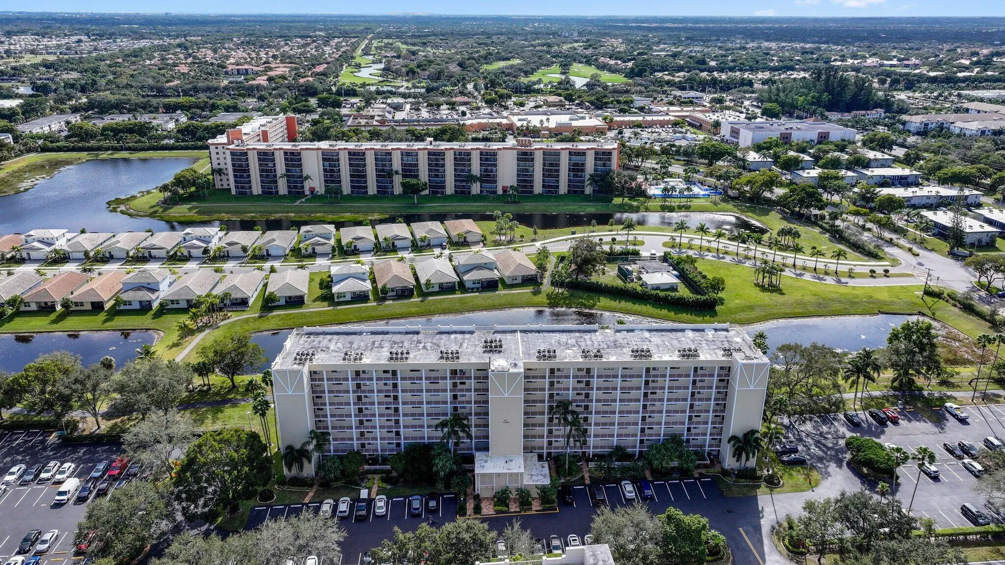 Property Slideshow image 27 of 54 | 7290 kinghurst dr 709, Delray Beach, FL, 33446