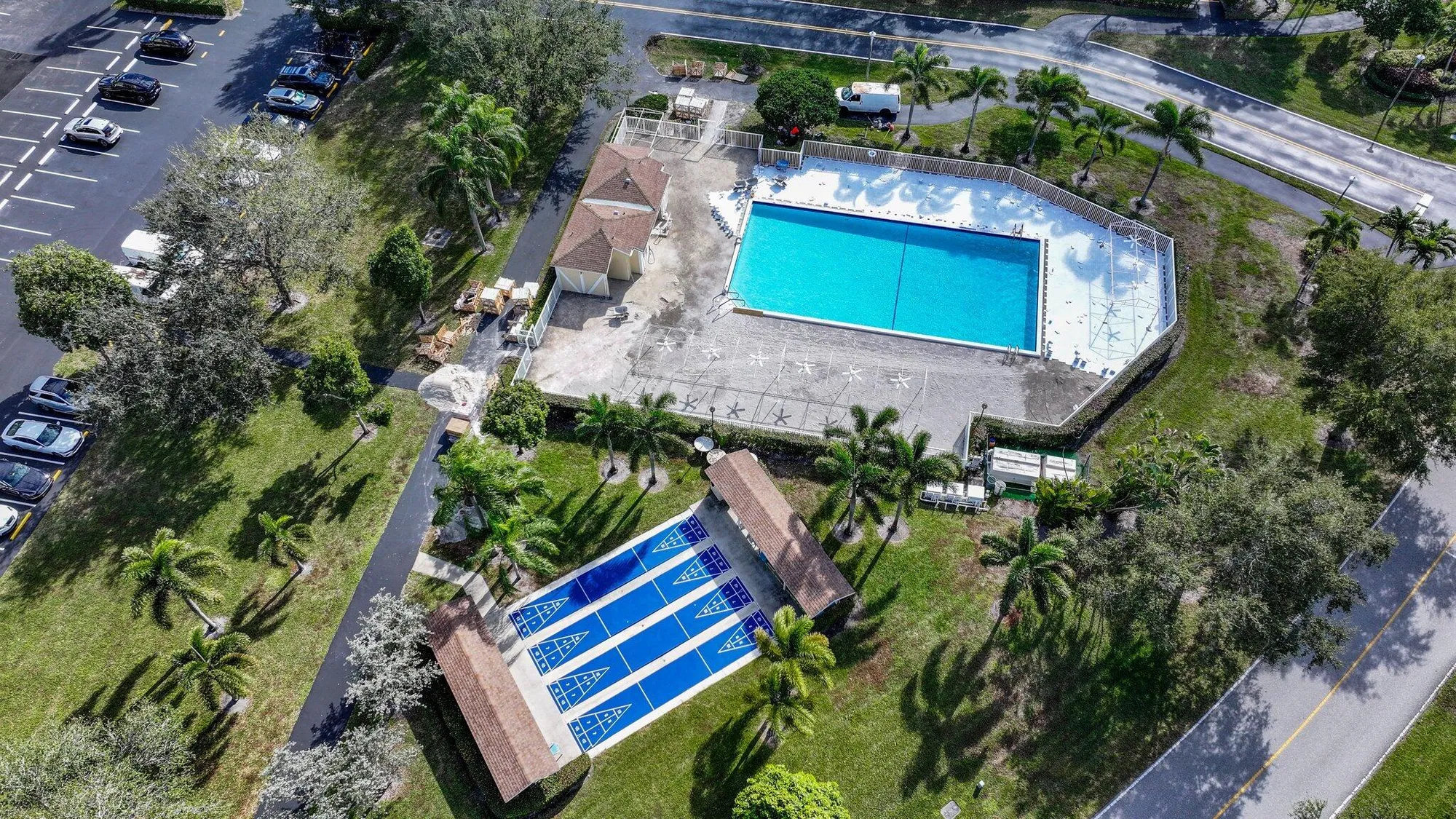 Property Slideshow image 36 of 54 | 7290 kinghurst dr 709, Delray Beach, FL, 33446