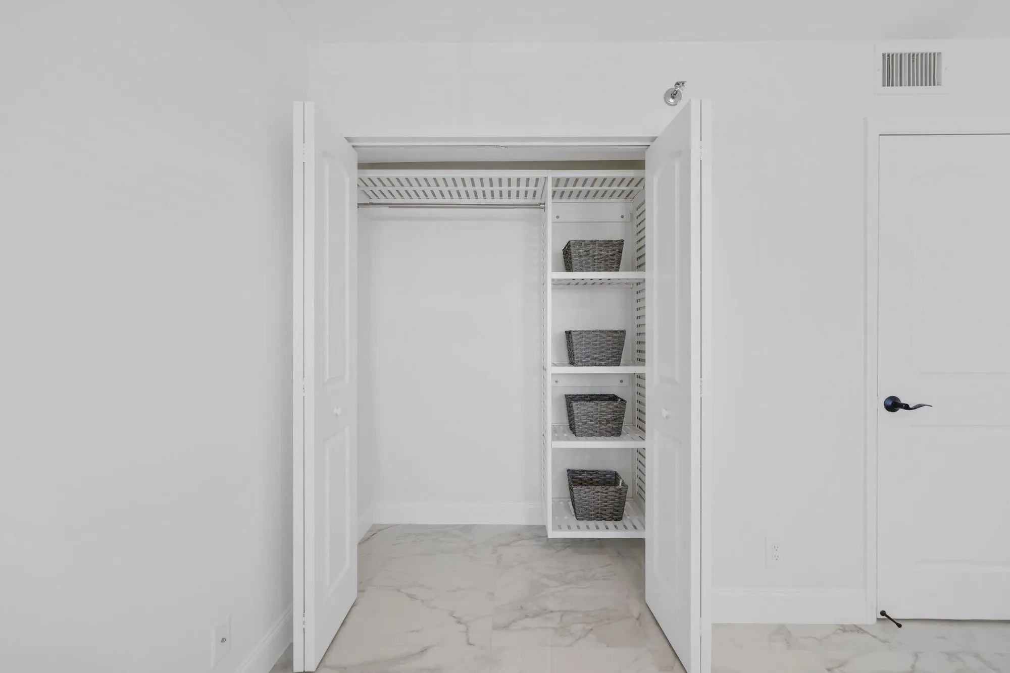 Property Slideshow image 24 of 54 | 7290 kinghurst dr 709, Delray Beach, FL, 33446