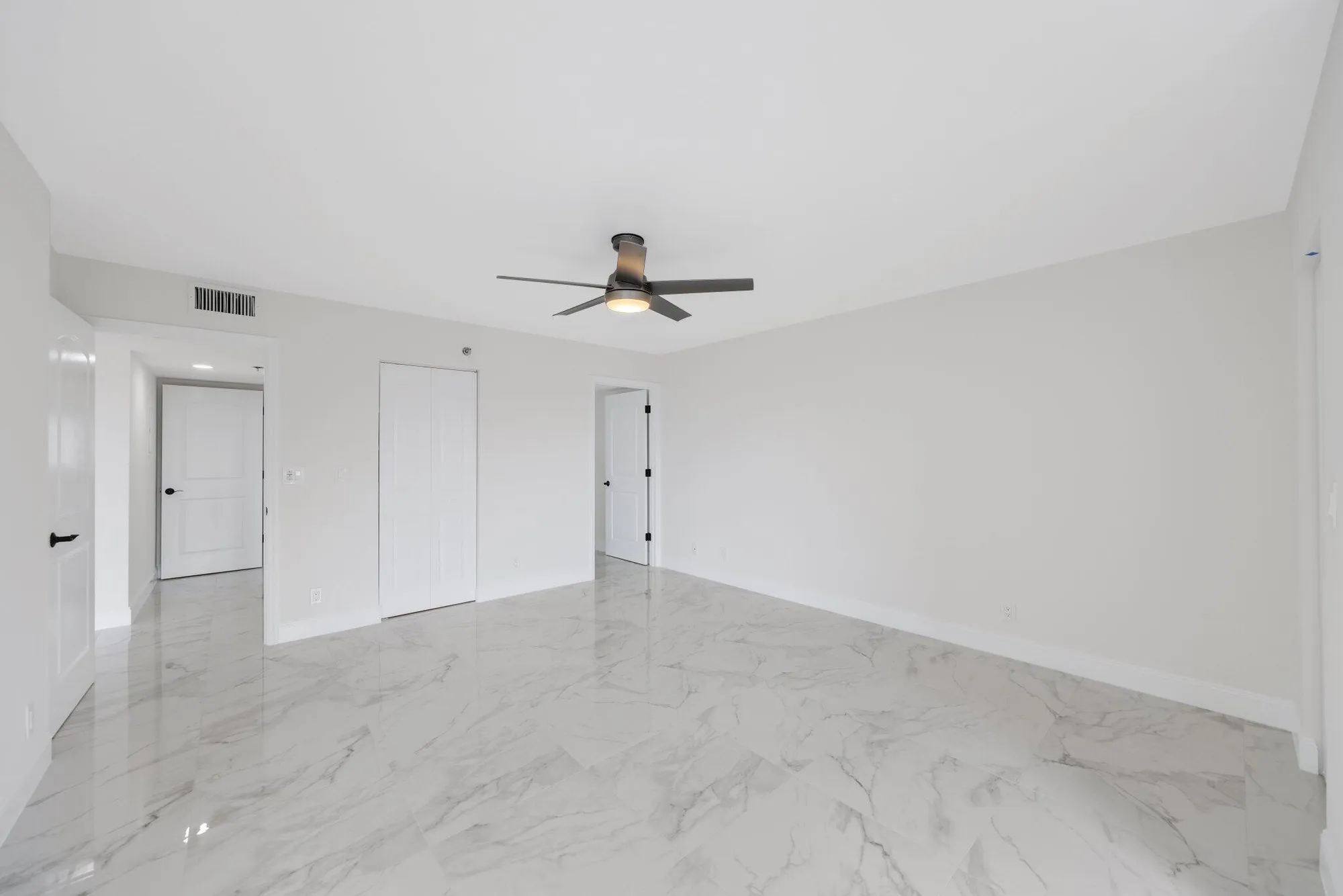 Property Slideshow image 15 of 54 | 7290 kinghurst dr 709, Delray Beach, FL, 33446