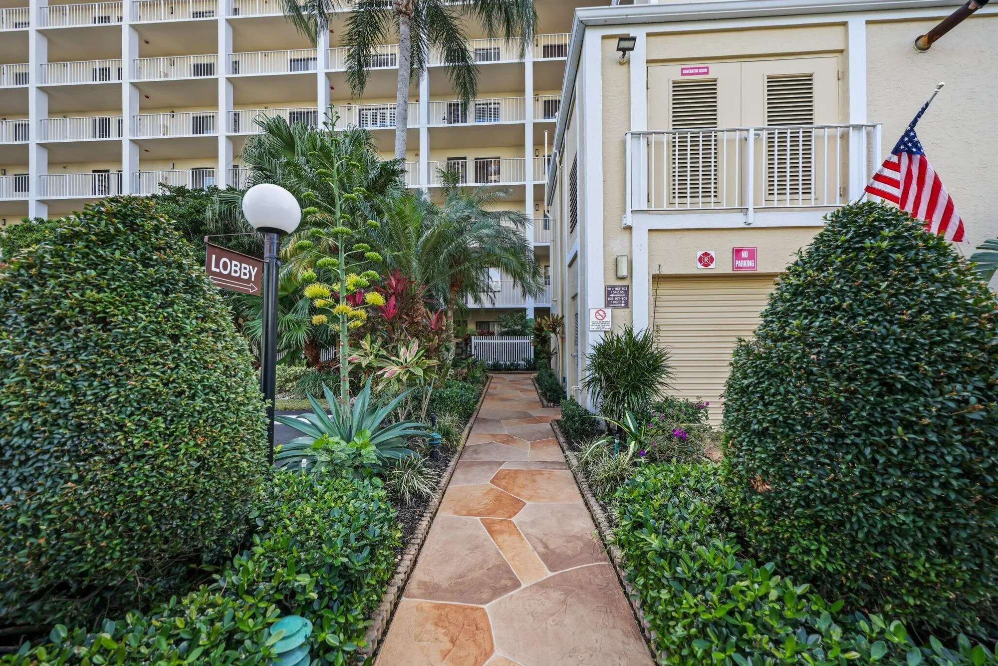 Property Slideshow image 34 of 54 | 7290 kinghurst dr 709, Delray Beach, FL, 33446