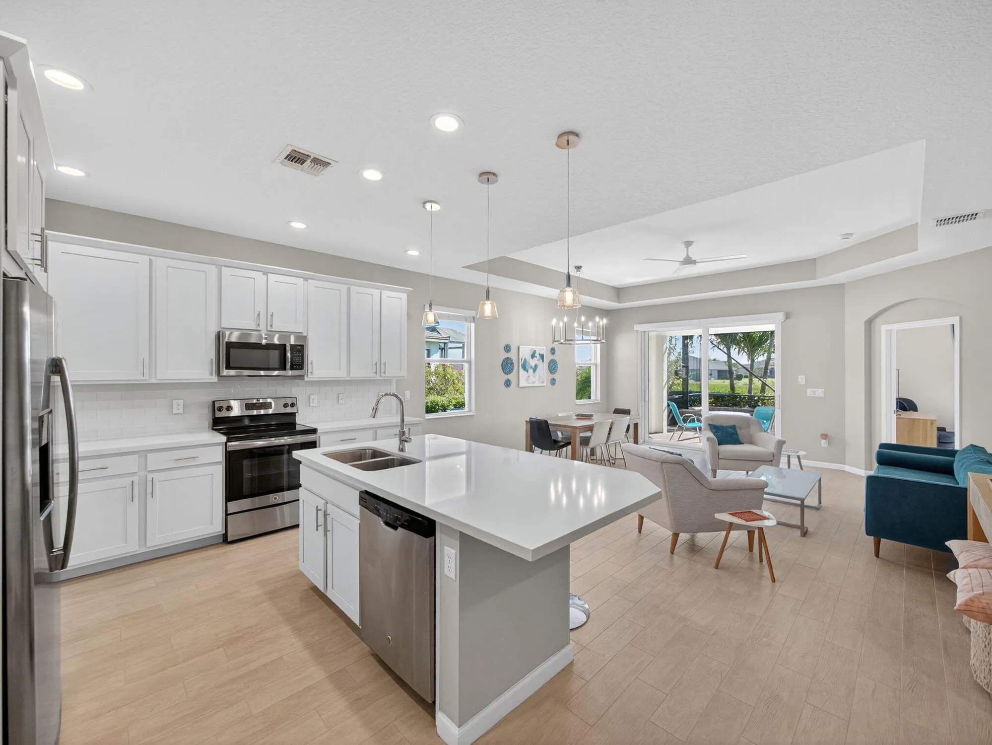 Property Slideshow image 10 of 131 | 11249 sw winding lakes cir, Port Saint Lucie, FL, 34987