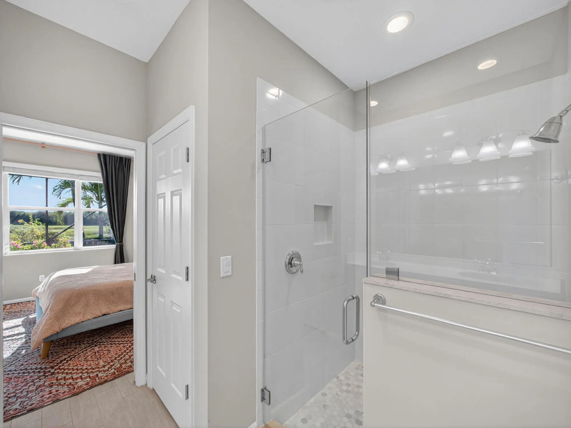 Property Slideshow image 18 of 131 | 11249 sw winding lakes cir, Port Saint Lucie, FL, 34987