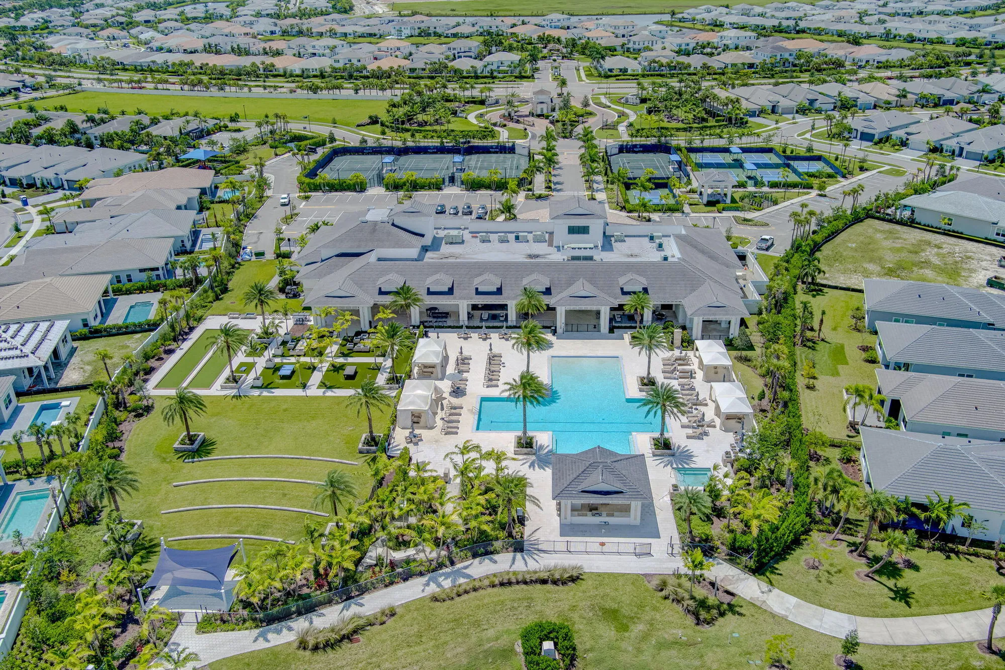 Property Slideshow image 72 of 88 | 10050 regency way, Palm Beach Gardens, FL, 33412