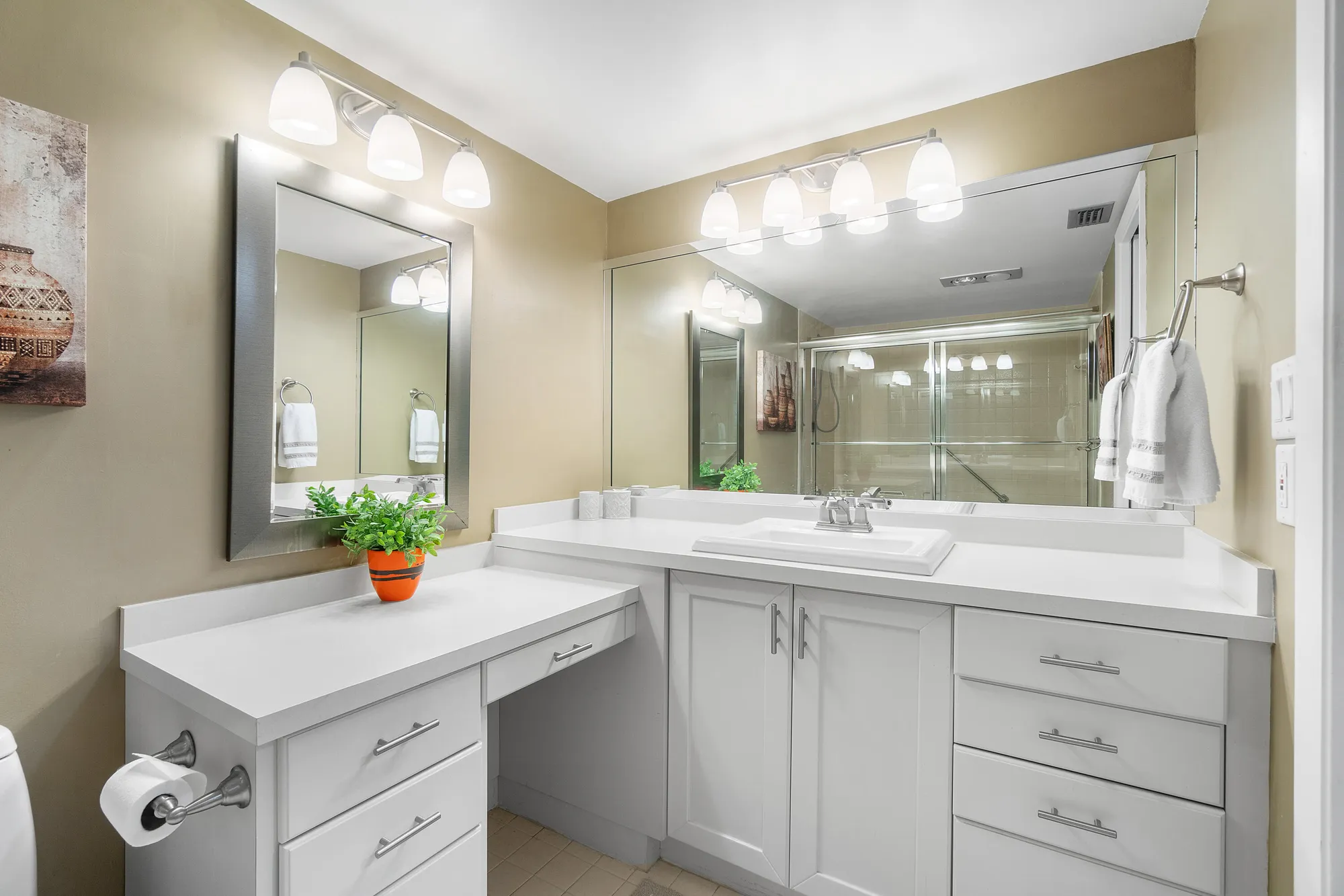 Property Slideshow image 21 of 37 | 5533 fairway park dr apt 204, Boynton Beach, FL, 33437