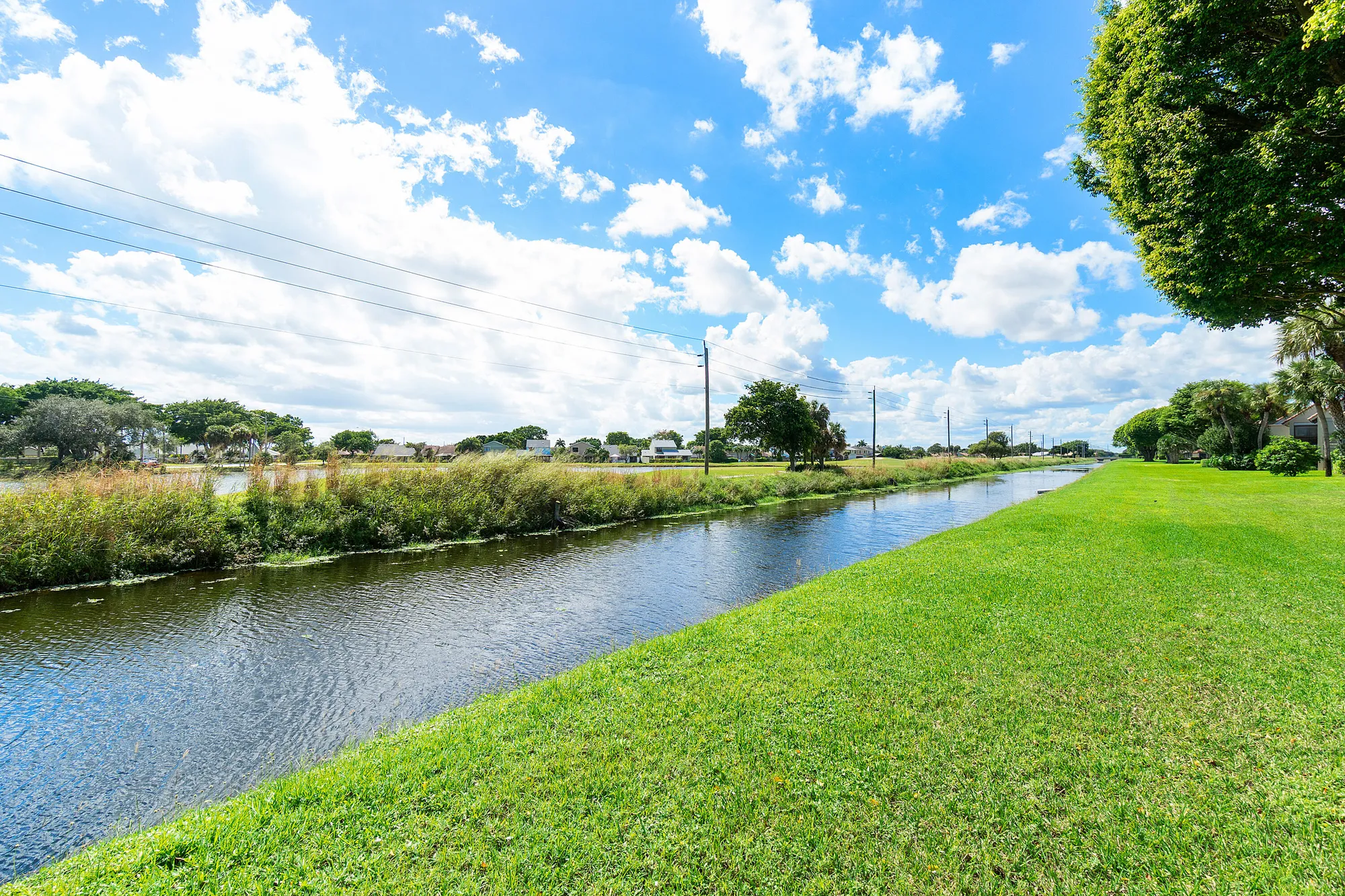 Property Slideshow image 33 of 37 | 5533 fairway park dr apt 204, Boynton Beach, FL, 33437