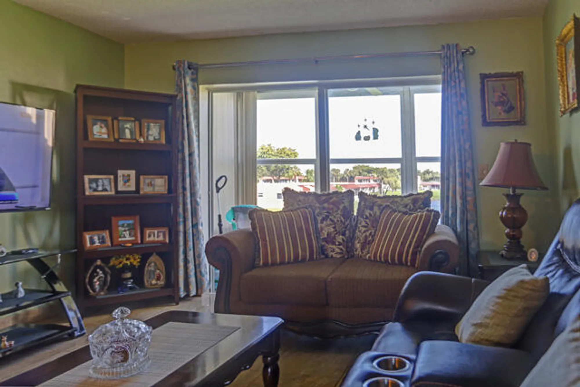 Property Slideshow image 30 of 34 | 235 golden river dr, West Palm Beach, FL, 33411