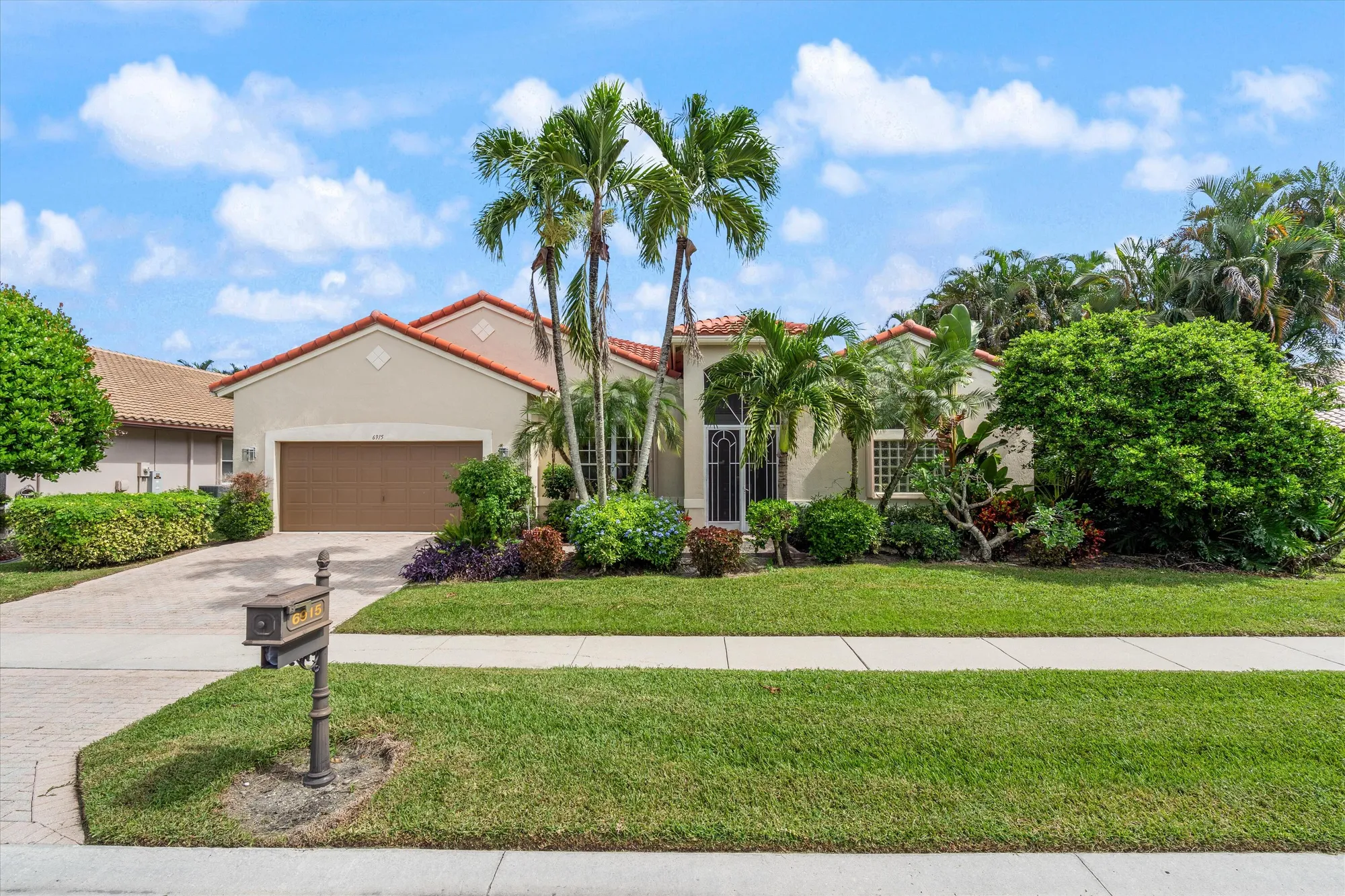 Property Slideshow image 2 of 89 | 6915 chimere ter, Boynton Beach, FL, 33437