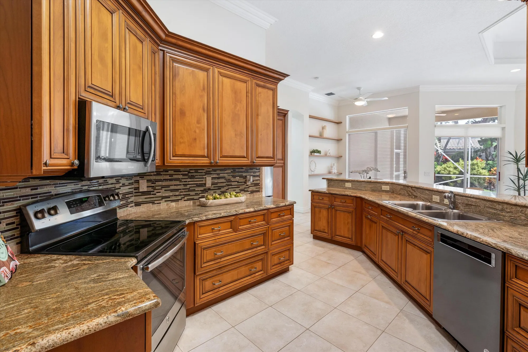 Property Slideshow image 11 of 89 | 6915 chimere ter, Boynton Beach, FL, 33437