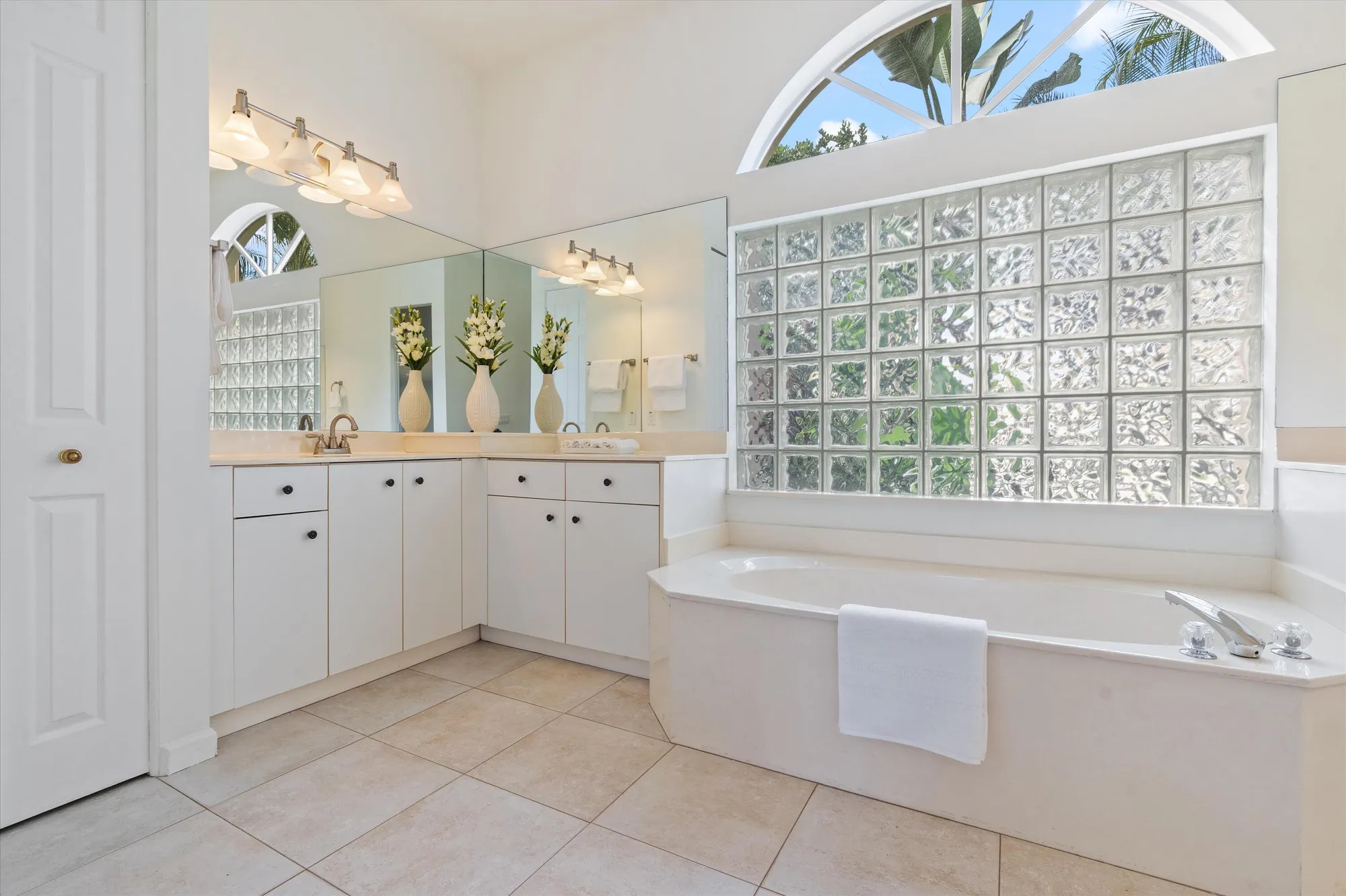 Property Slideshow image 18 of 89 | 6915 chimere ter, Boynton Beach, FL, 33437
