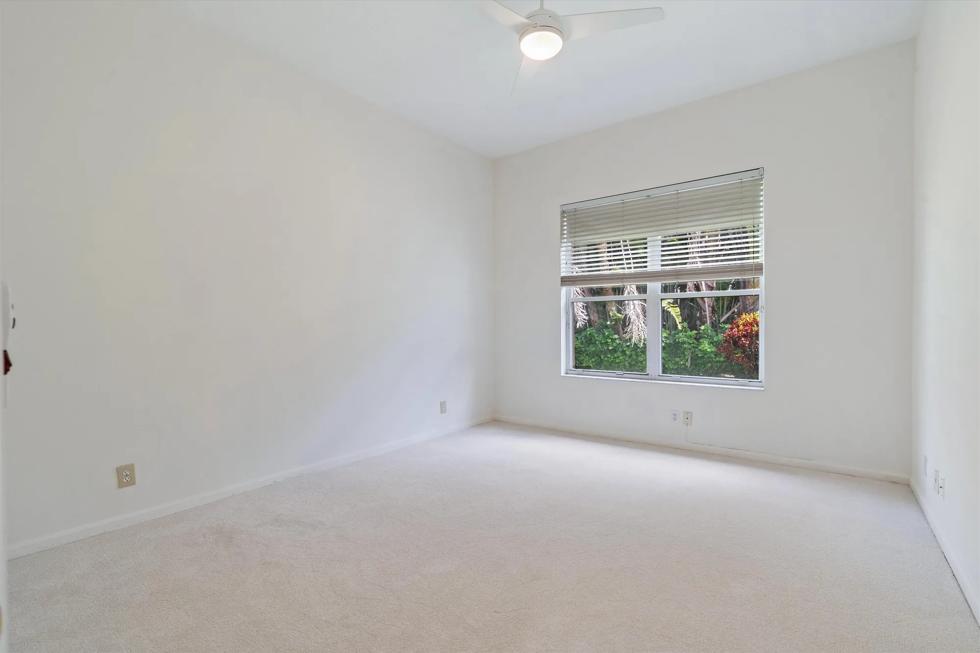 Property Slideshow image 20 of 89 | 6915 chimere ter, Boynton Beach, FL, 33437