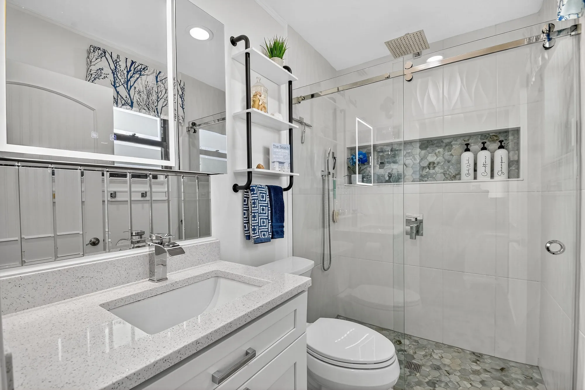 Property Slideshow image 24 of 50 | 7578 tahiti ln apt 201, Lake Worth, FL, 33467