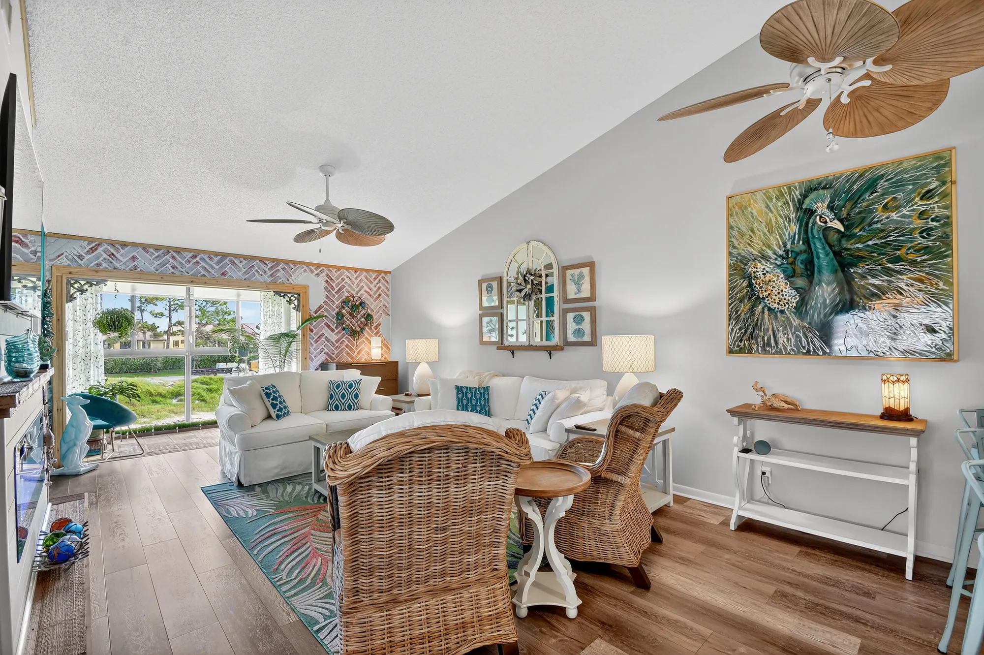 Property Slideshow image 10 of 50 | 7578 tahiti ln apt 201, Lake Worth, FL, 33467