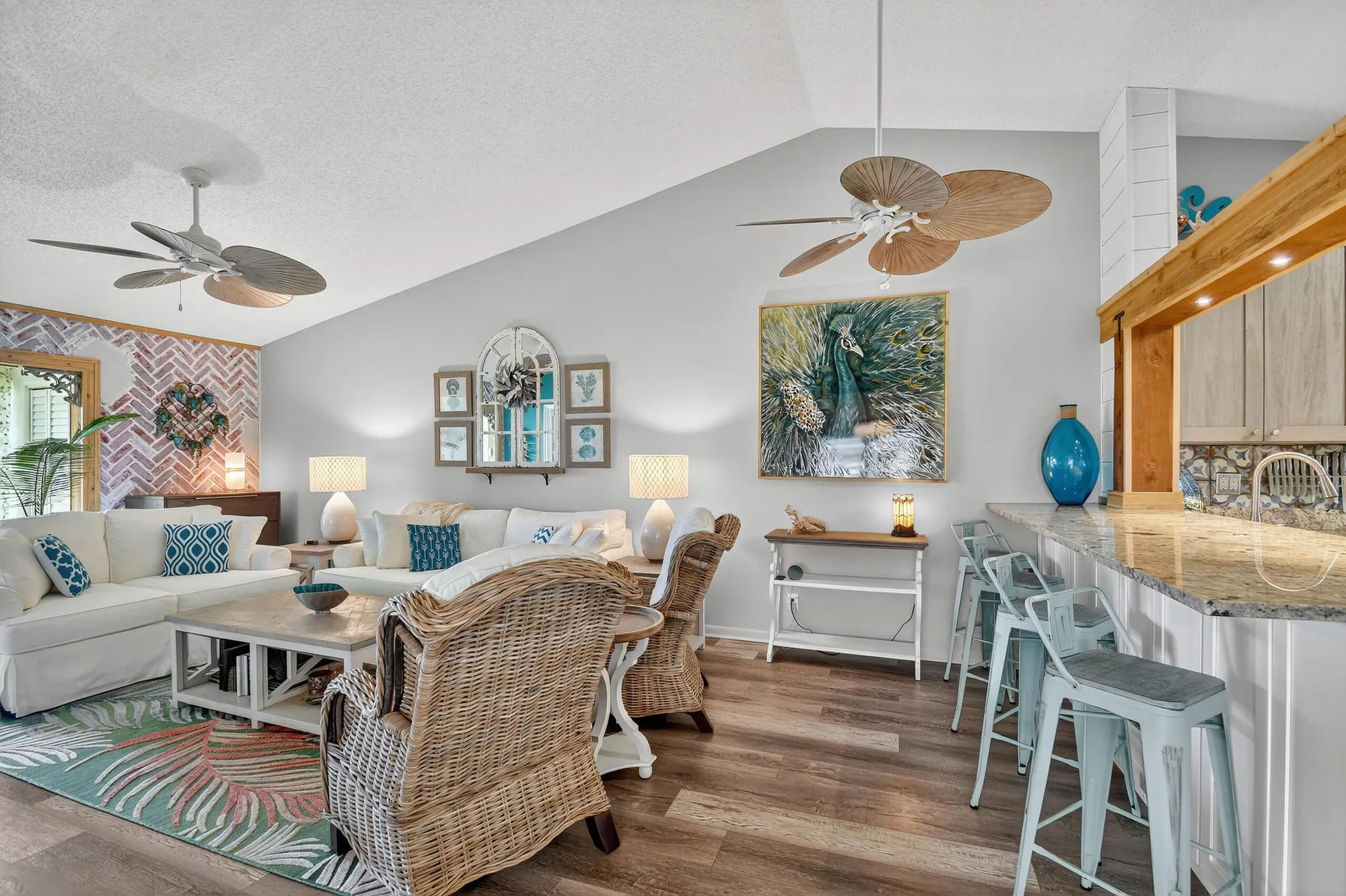 Property Slideshow image 8 of 50 | 7578 tahiti ln apt 201, Lake Worth, FL, 33467