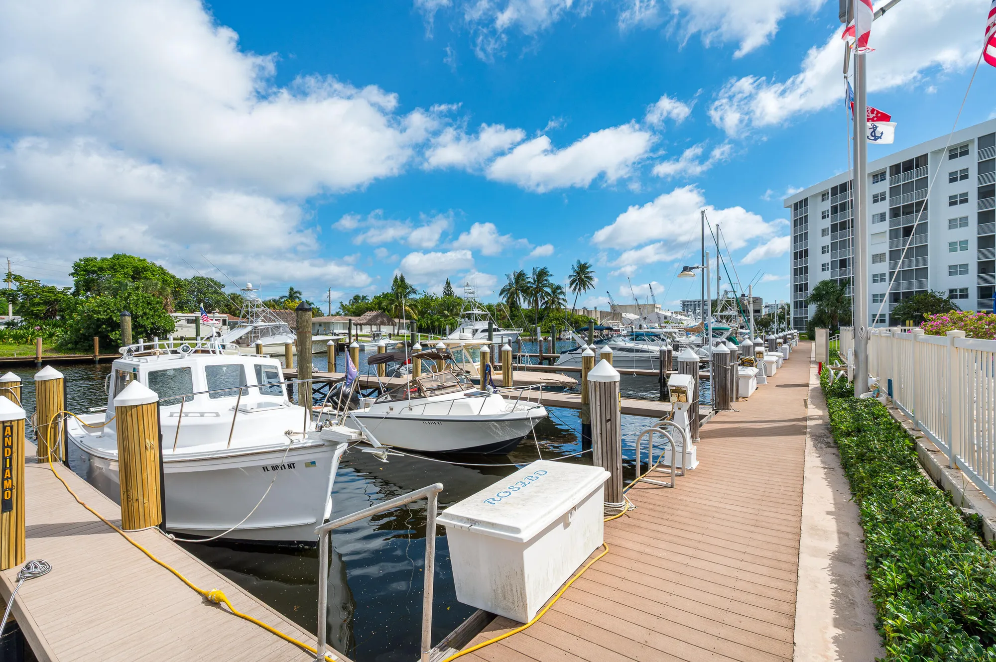 Property Slideshow image 1 of 27 | 2731 ne 14th street cswy apt 430, Pompano Beach, FL, 33062