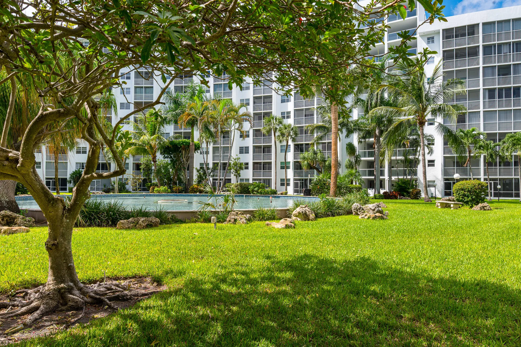 Property Slideshow image 22 of 27 | 2731 ne 14th street cswy apt 430, Pompano Beach, FL, 33062