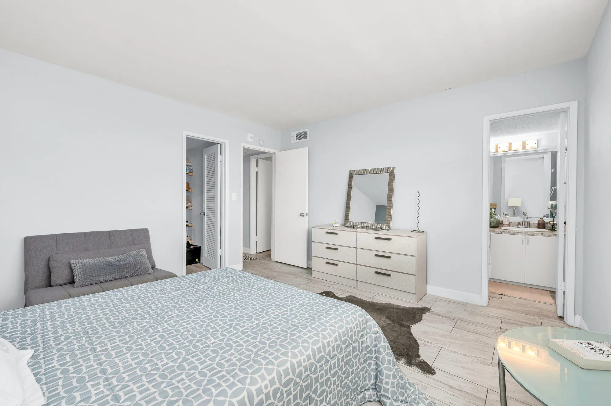 Property Slideshow image 11 of 27 | 2731 ne 14th street cswy apt 430, Pompano Beach, FL, 33062