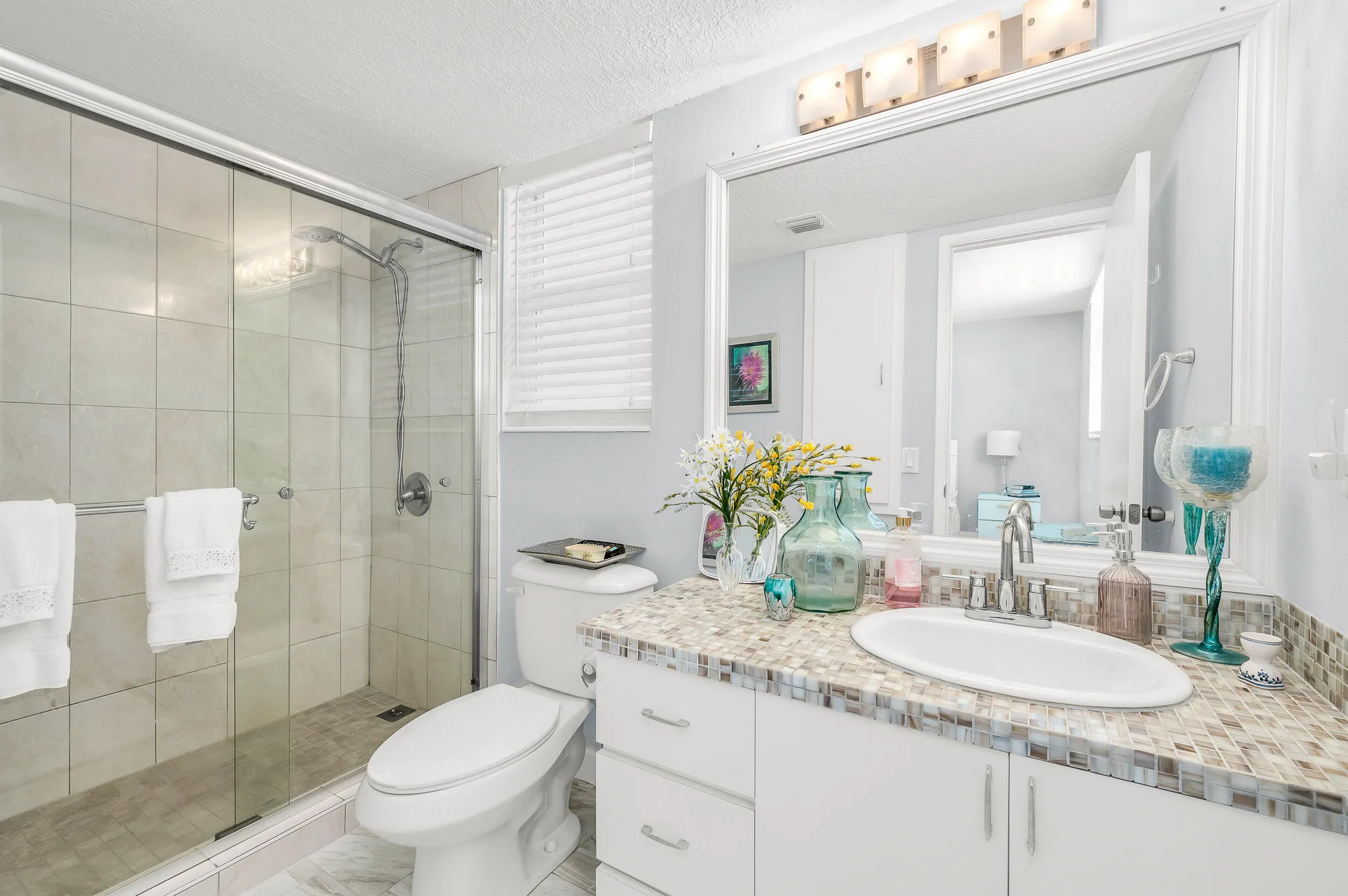 Property Slideshow image 13 of 27 | 2731 ne 14th street cswy apt 430, Pompano Beach, FL, 33062