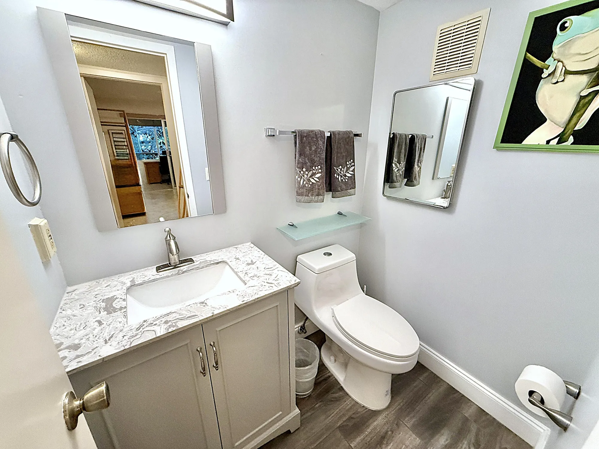 Property Slideshow image 16 of 62 | 3024 swansea b, Deerfield Beach, FL, 33442