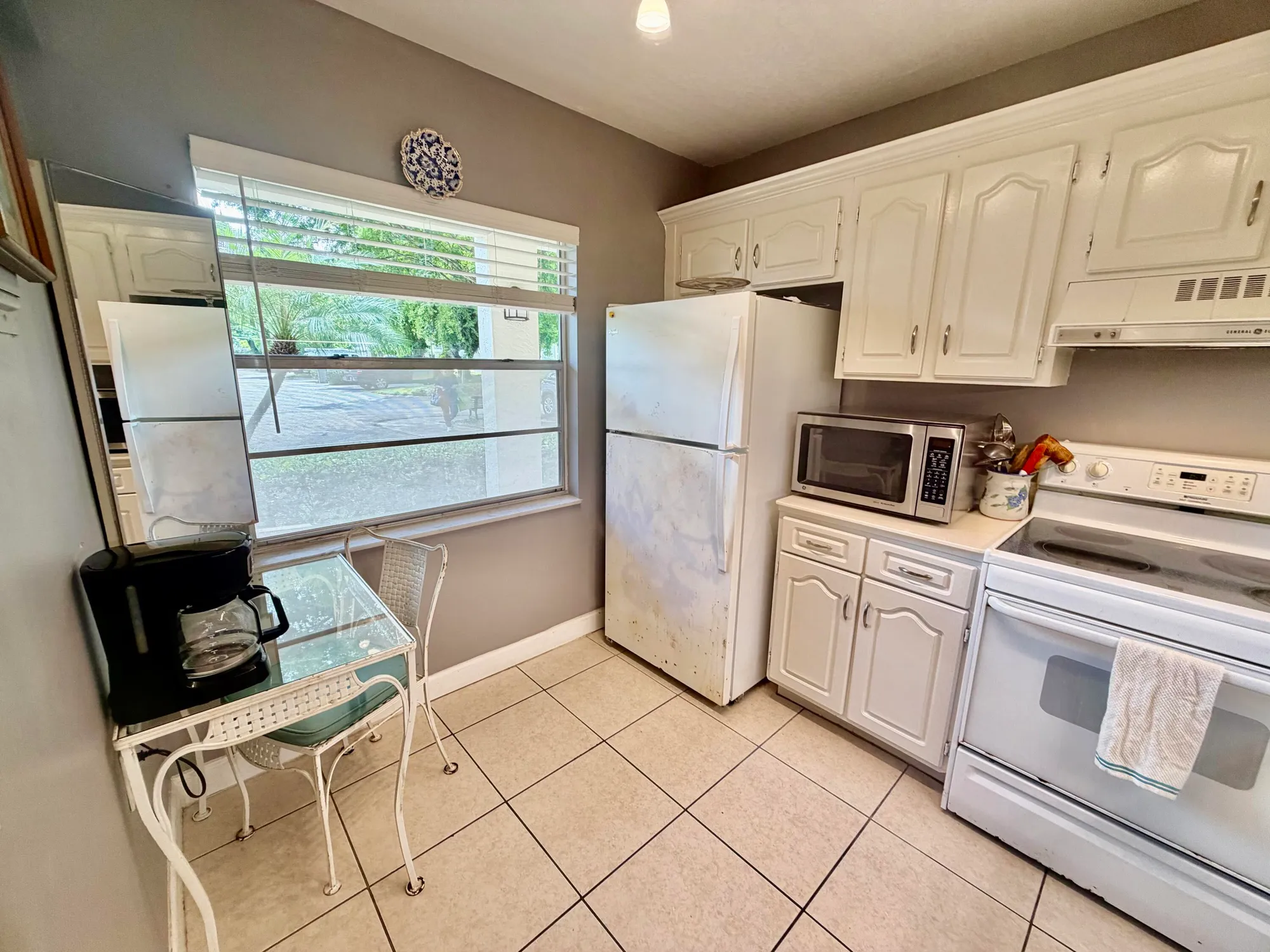 Property Slideshow image 2 of 61 | 1211 bahama bnd apt f1, Coconut Creek, FL, 33066