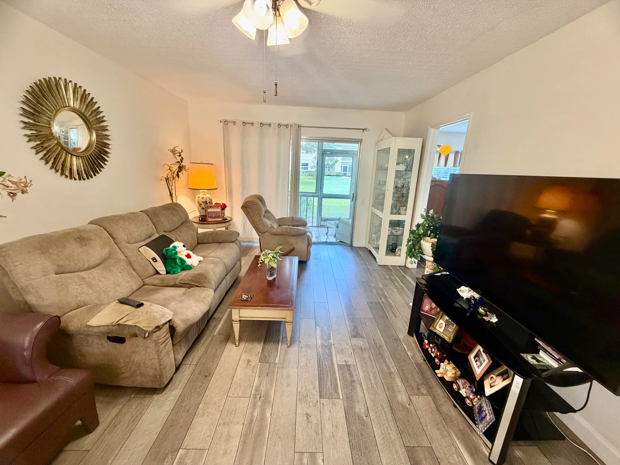 Property Slideshow image 7 of 61 | 1211 bahama bnd apt f1, Coconut Creek, FL, 33066