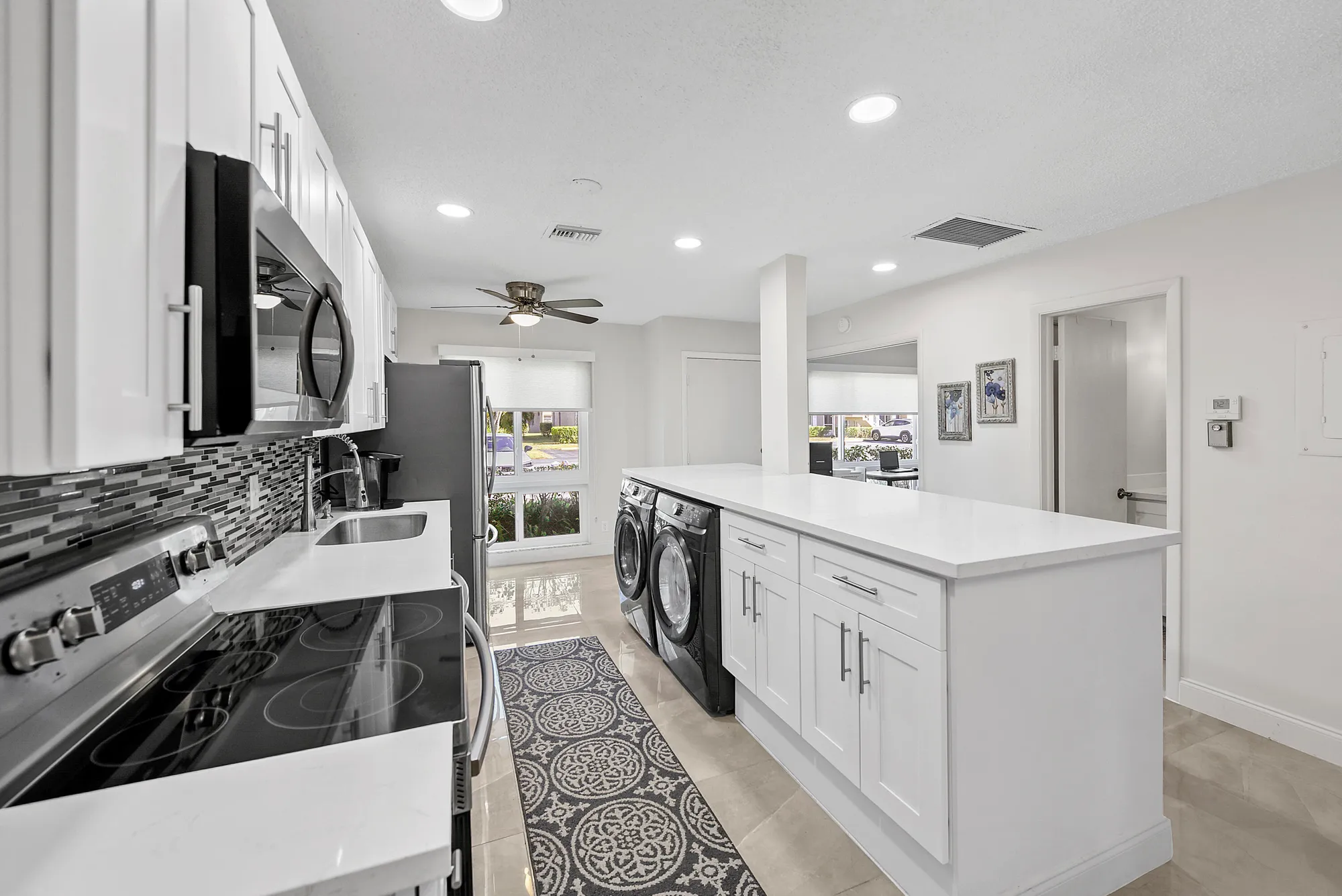 Property Slideshow image 10 of 28 | 13984 via flora c, Delray Beach, FL, 33484