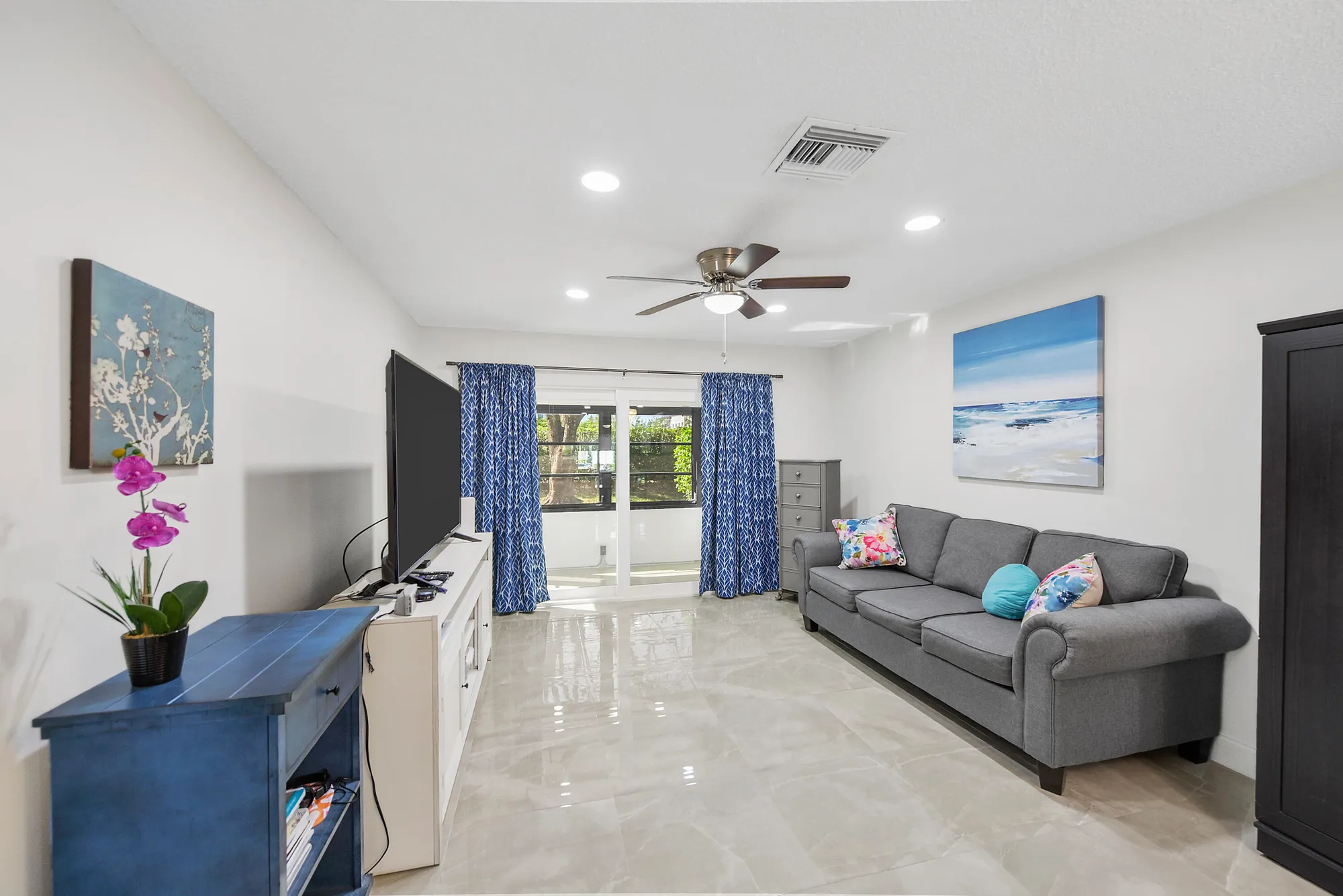 Property Slideshow image 12 of 28 | 13984 via flora c, Delray Beach, FL, 33484