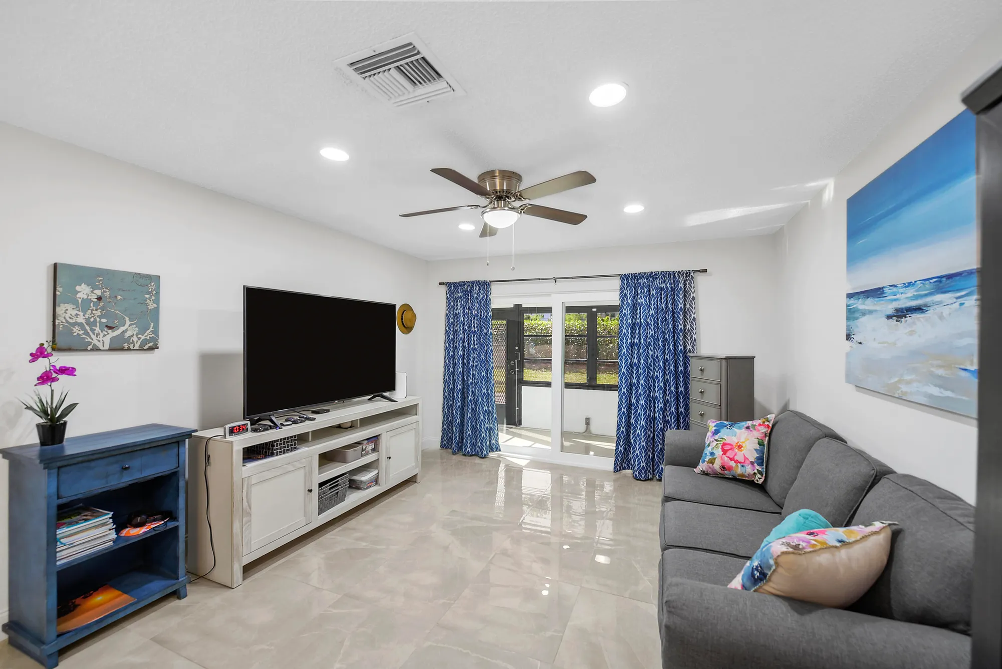 Property Slideshow image 13 of 28 | 13984 via flora c, Delray Beach, FL, 33484