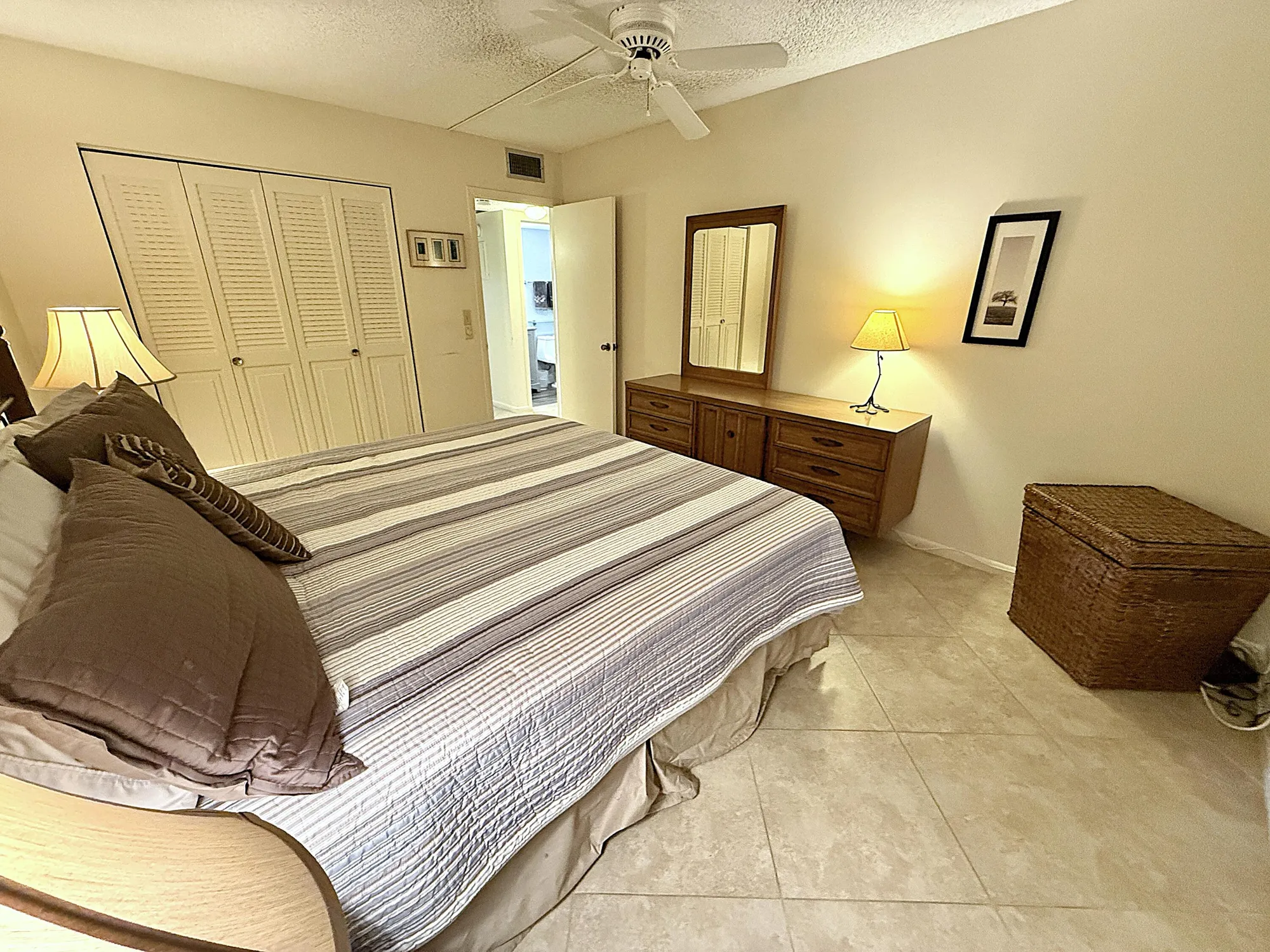 Property Slideshow image 22 of 62 | 3024 swansea b, Deerfield Beach, FL, 33442