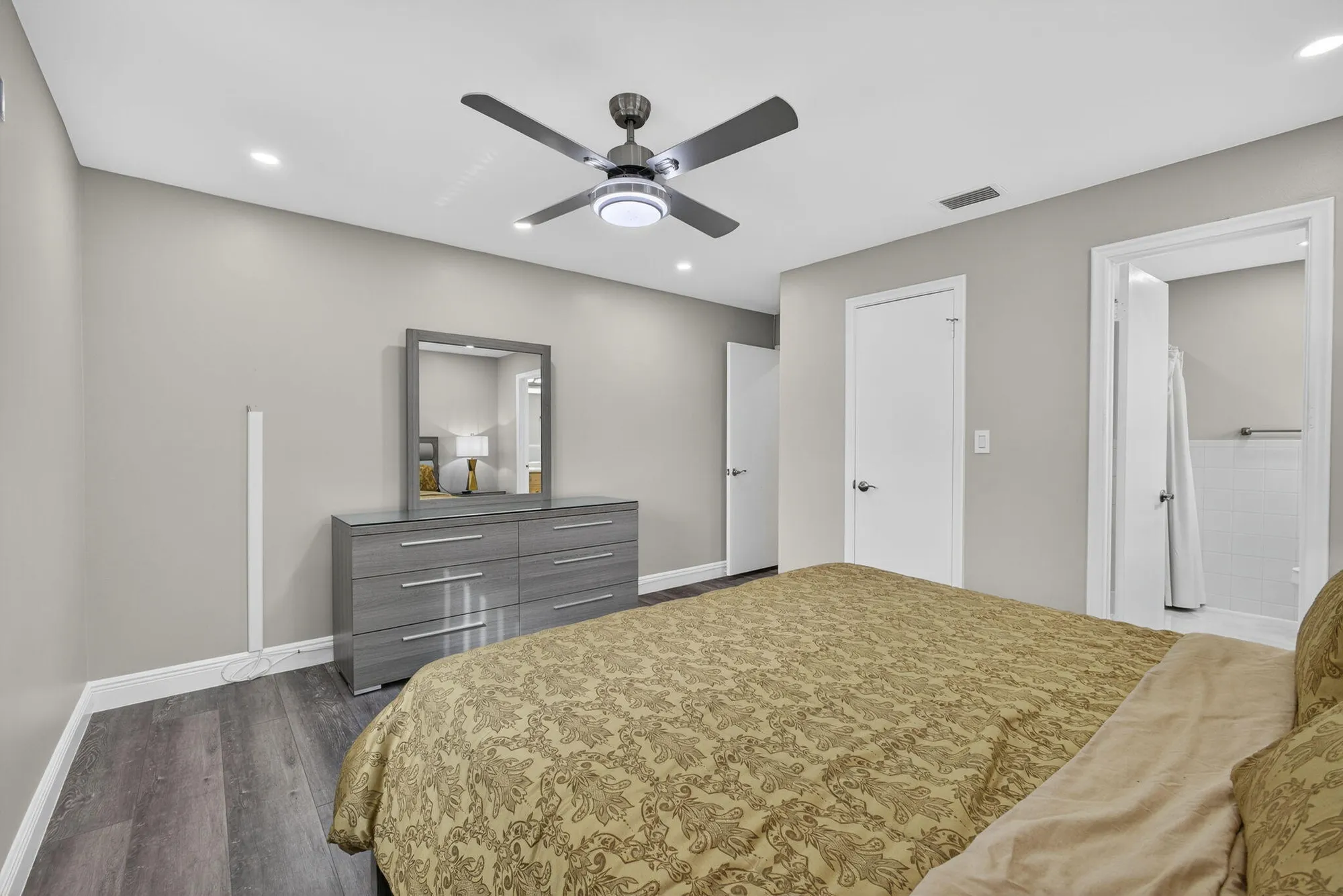 Property Slideshow image 30 of 57 | 1703 sw 16th st, Boynton Beach, FL, 33426