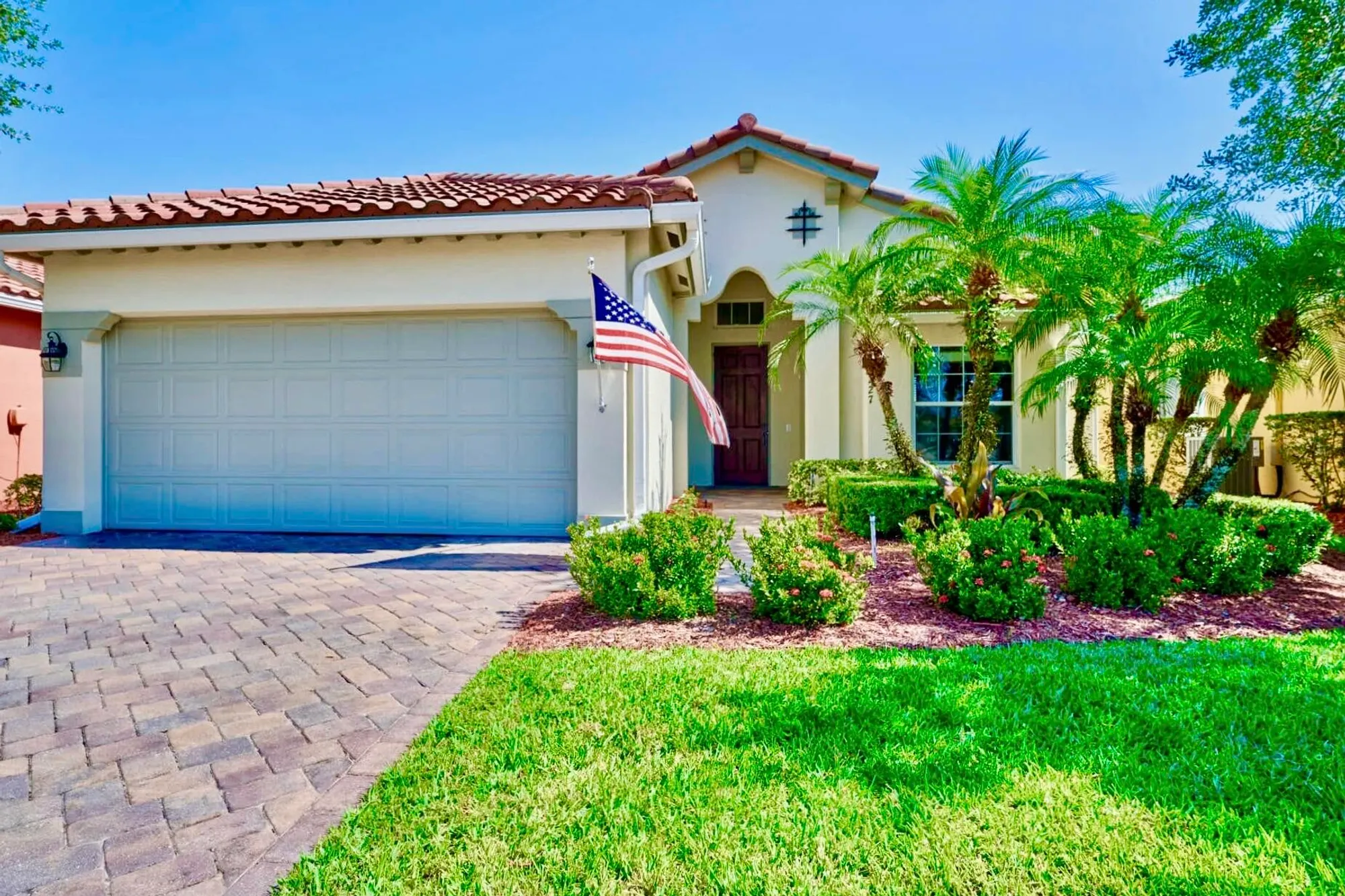 Property Slideshow image 6 of 90 | 6227 thames pl, Vero Beach, FL, 32966