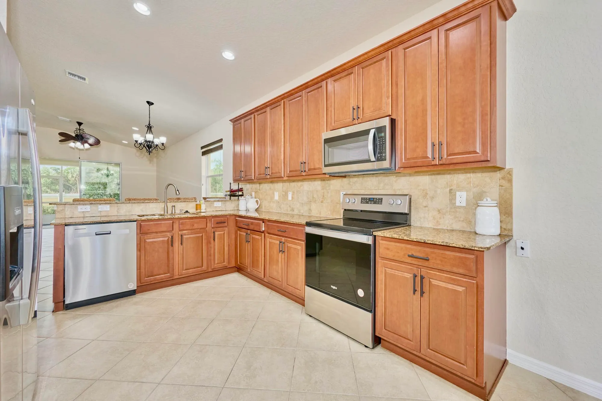 Property Slideshow image 11 of 90 | 6227 thames pl, Vero Beach, FL, 32966