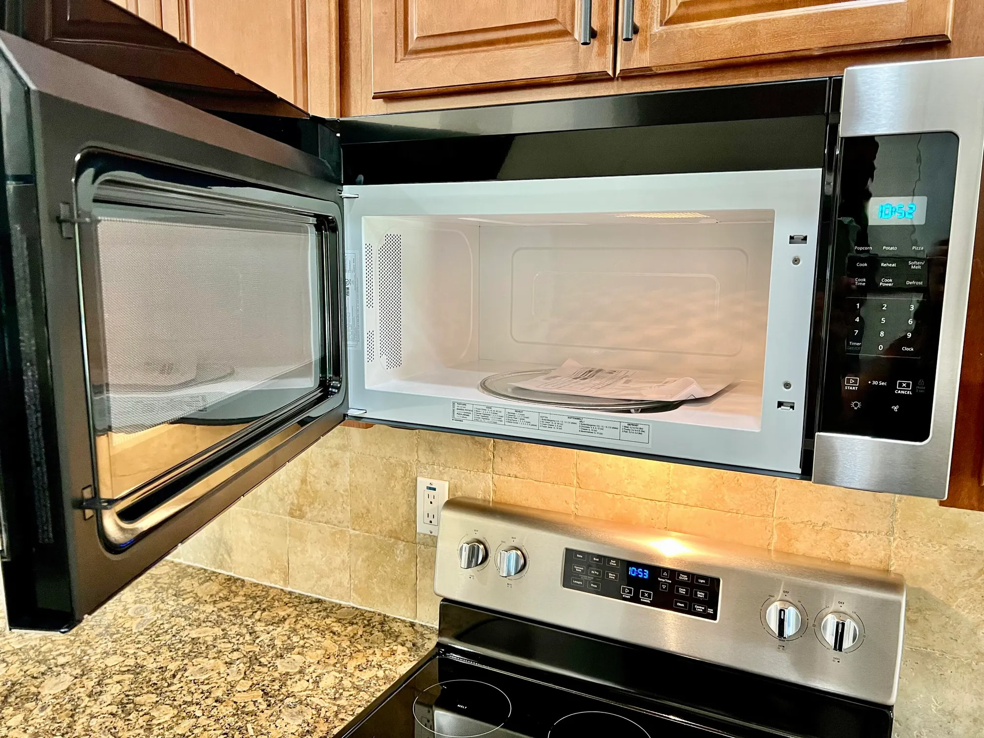 Property Slideshow image 15 of 90 | 6227 thames pl, Vero Beach, FL, 32966