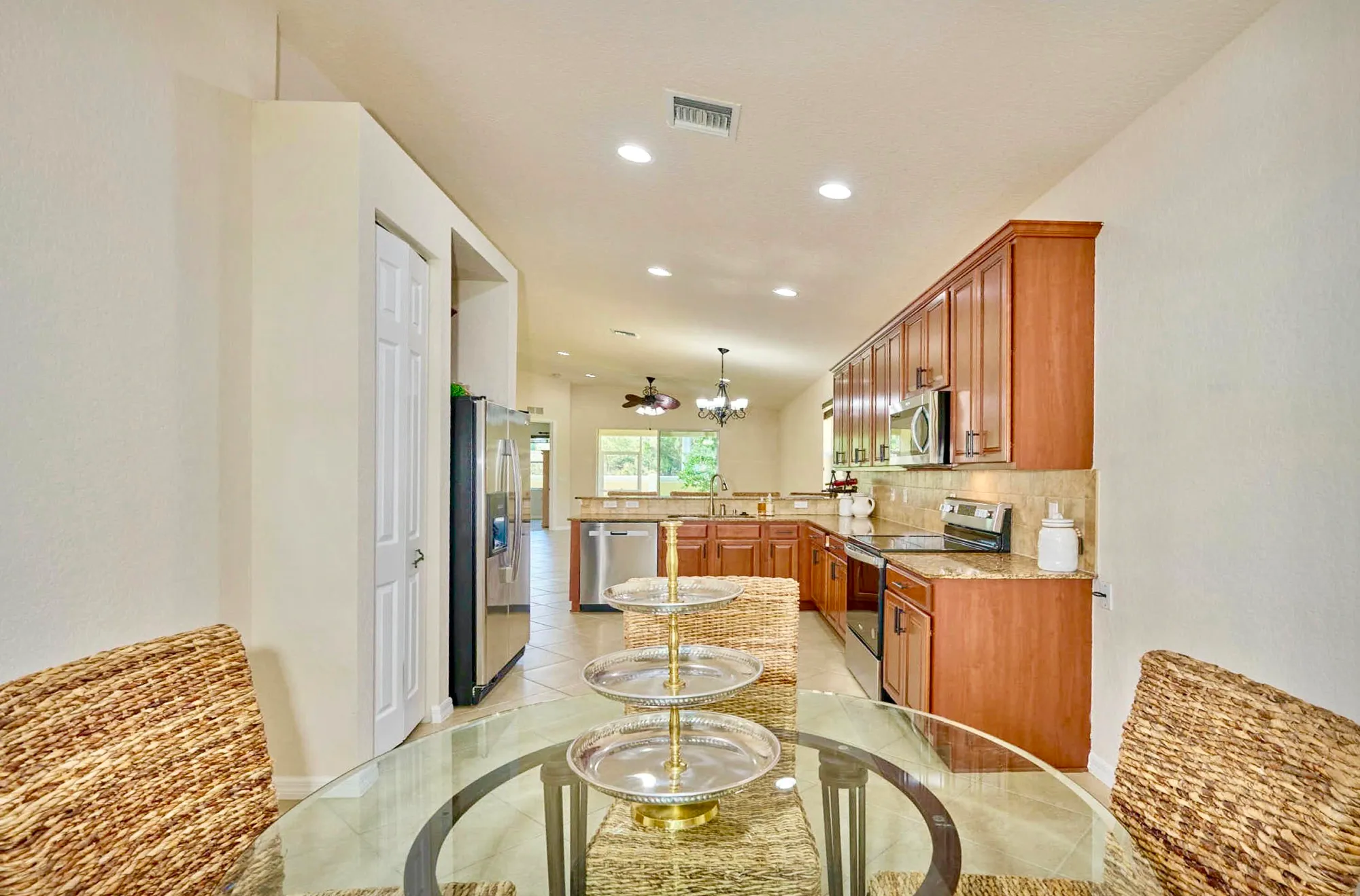 Property Slideshow image 18 of 90 | 6227 thames pl, Vero Beach, FL, 32966