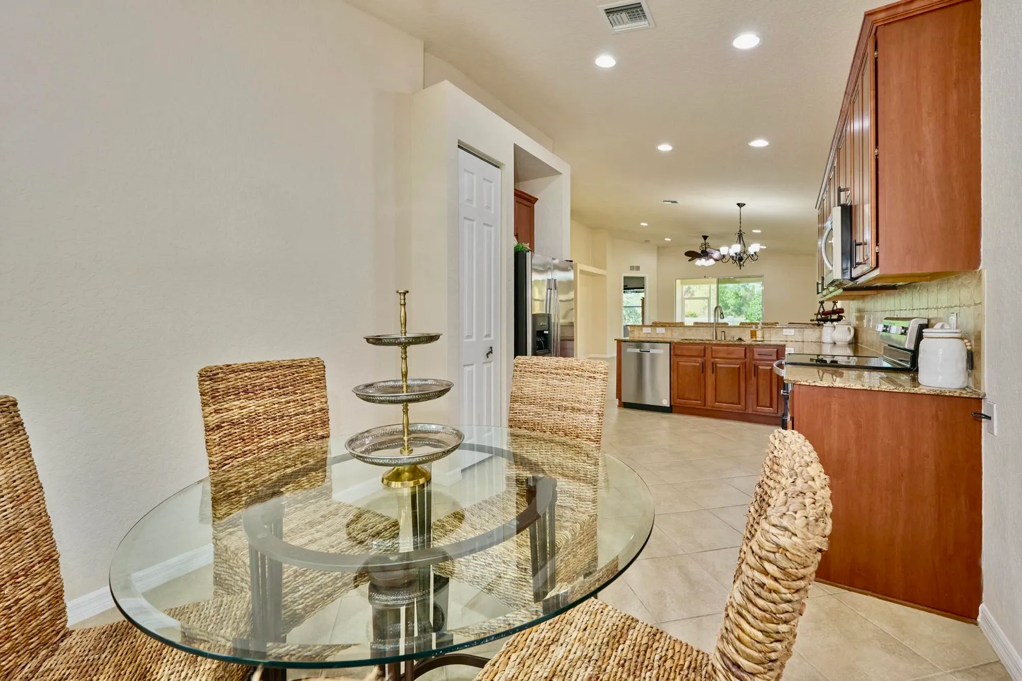 Property Slideshow image 19 of 90 | 6227 thames pl, Vero Beach, FL, 32966