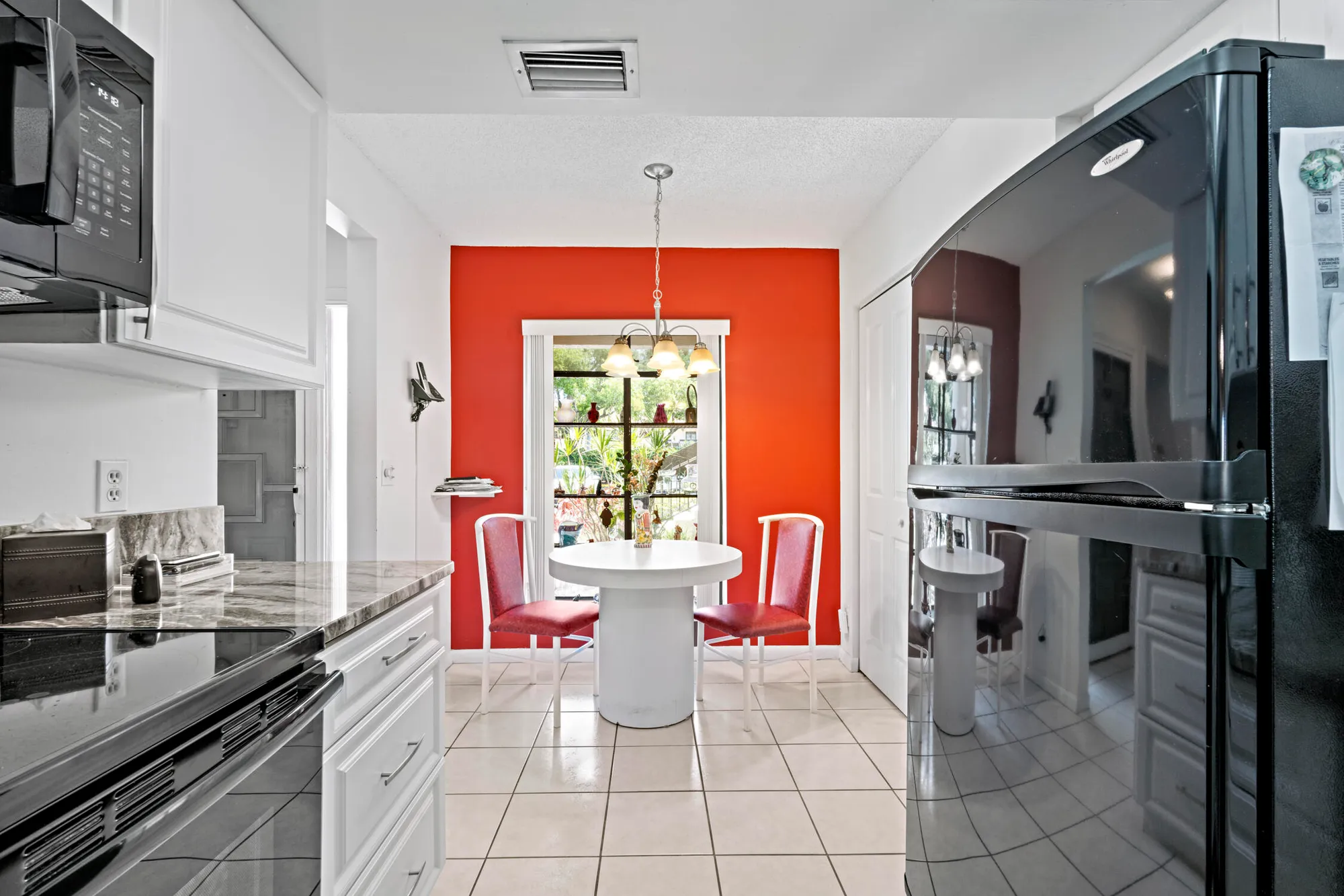 Property Slideshow image 9 of 47 | 5153 oak hill ln 512, Delray Beach, FL, 33484