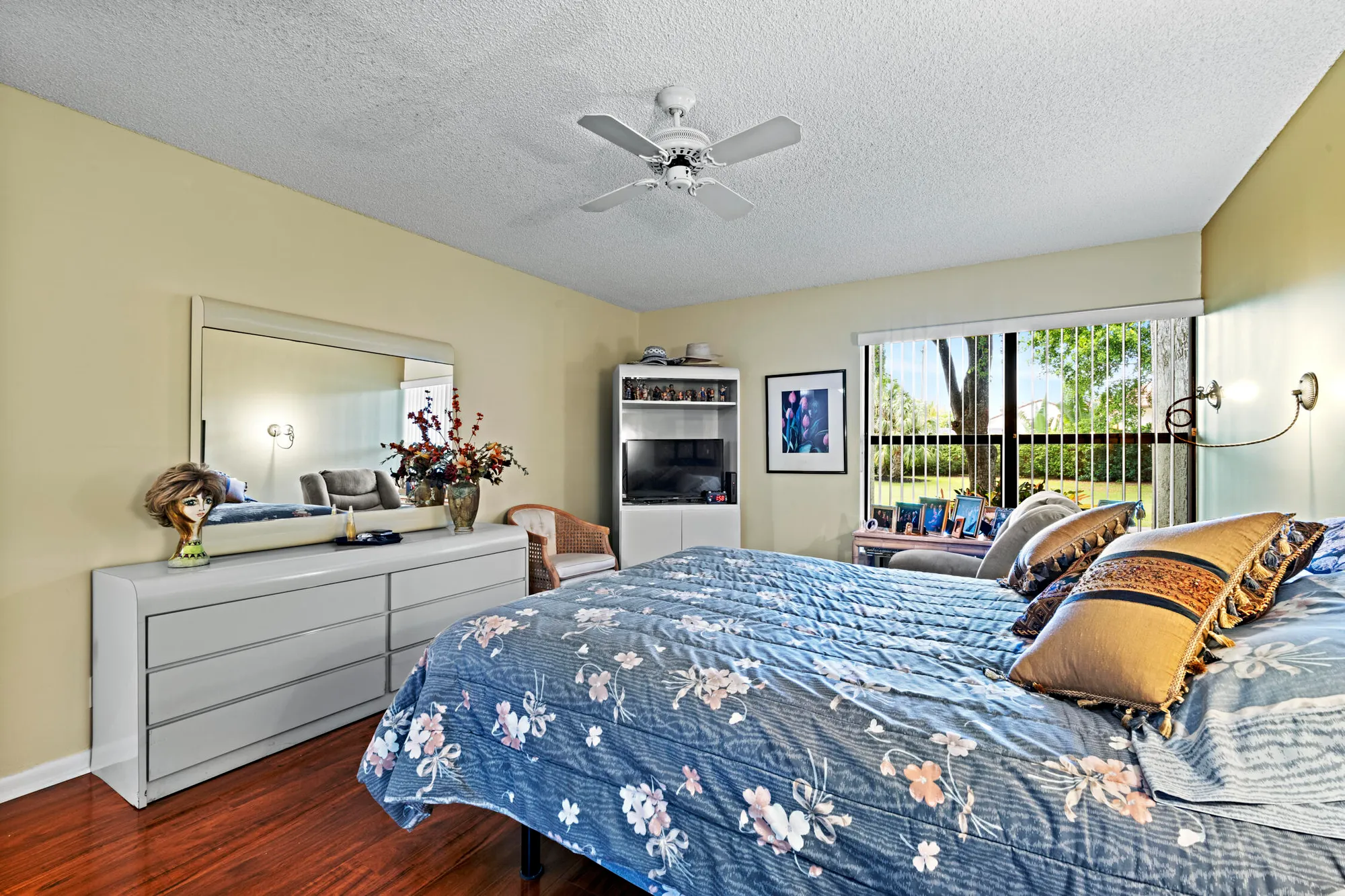 Property Slideshow image 20 of 47 | 5153 oak hill ln 512, Delray Beach, FL, 33484