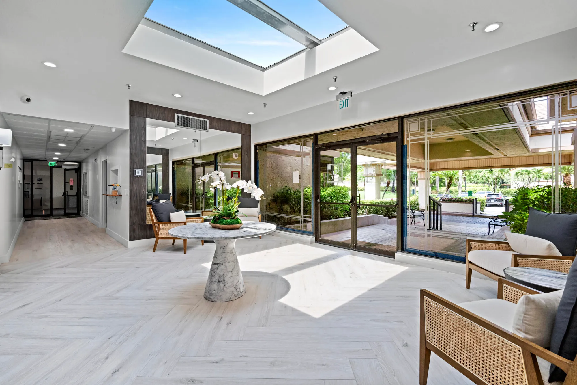 Property Slideshow image 33 of 47 | 5153 oak hill ln 512, Delray Beach, FL, 33484