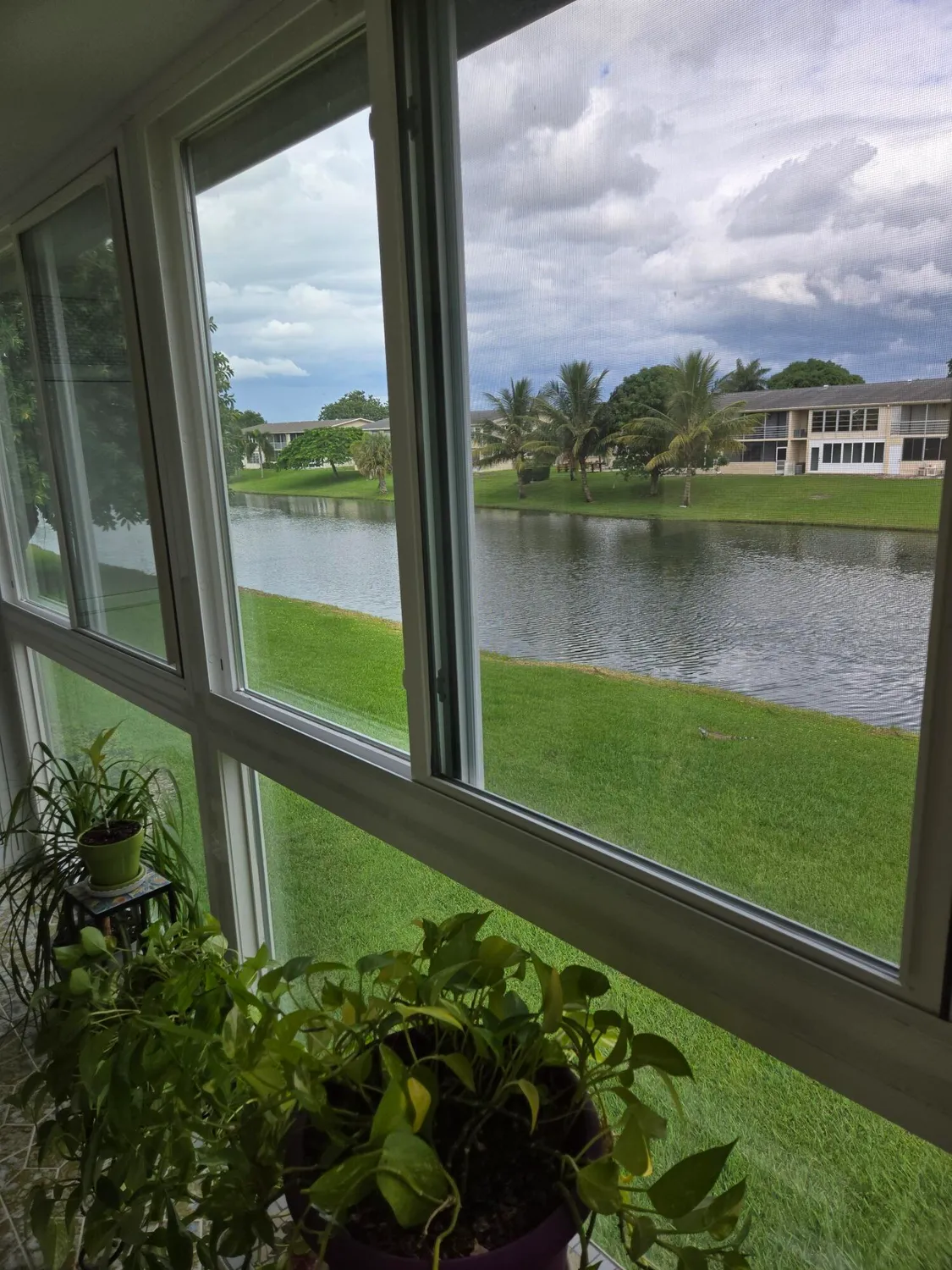 Property Slideshow image 14 of 20 | 320 andover m, West Palm Beach, FL, 33417
